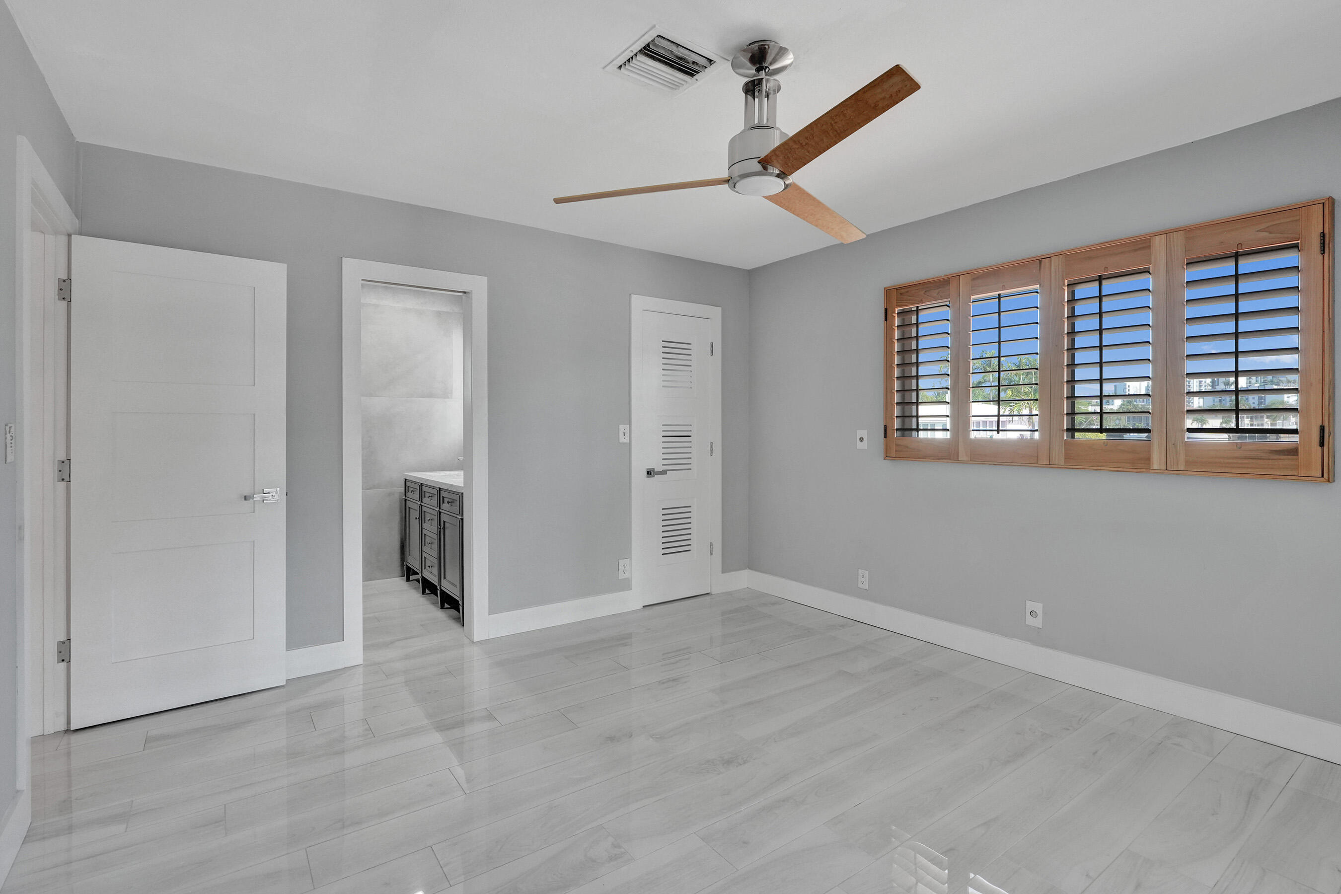 271 SE 5th Pompano Beach, FL 33060
