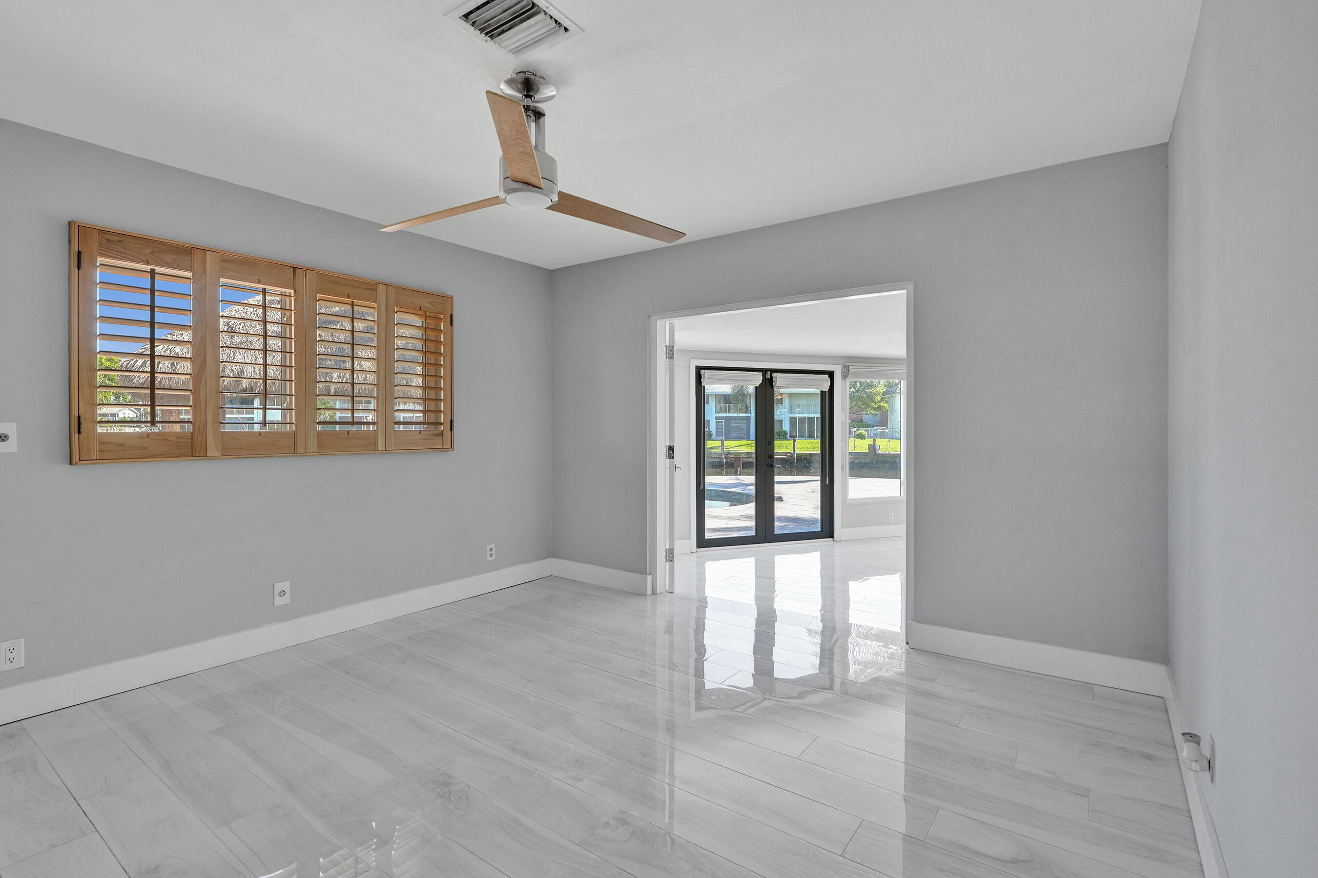 271 SE 5th Pompano Beach, FL 33060