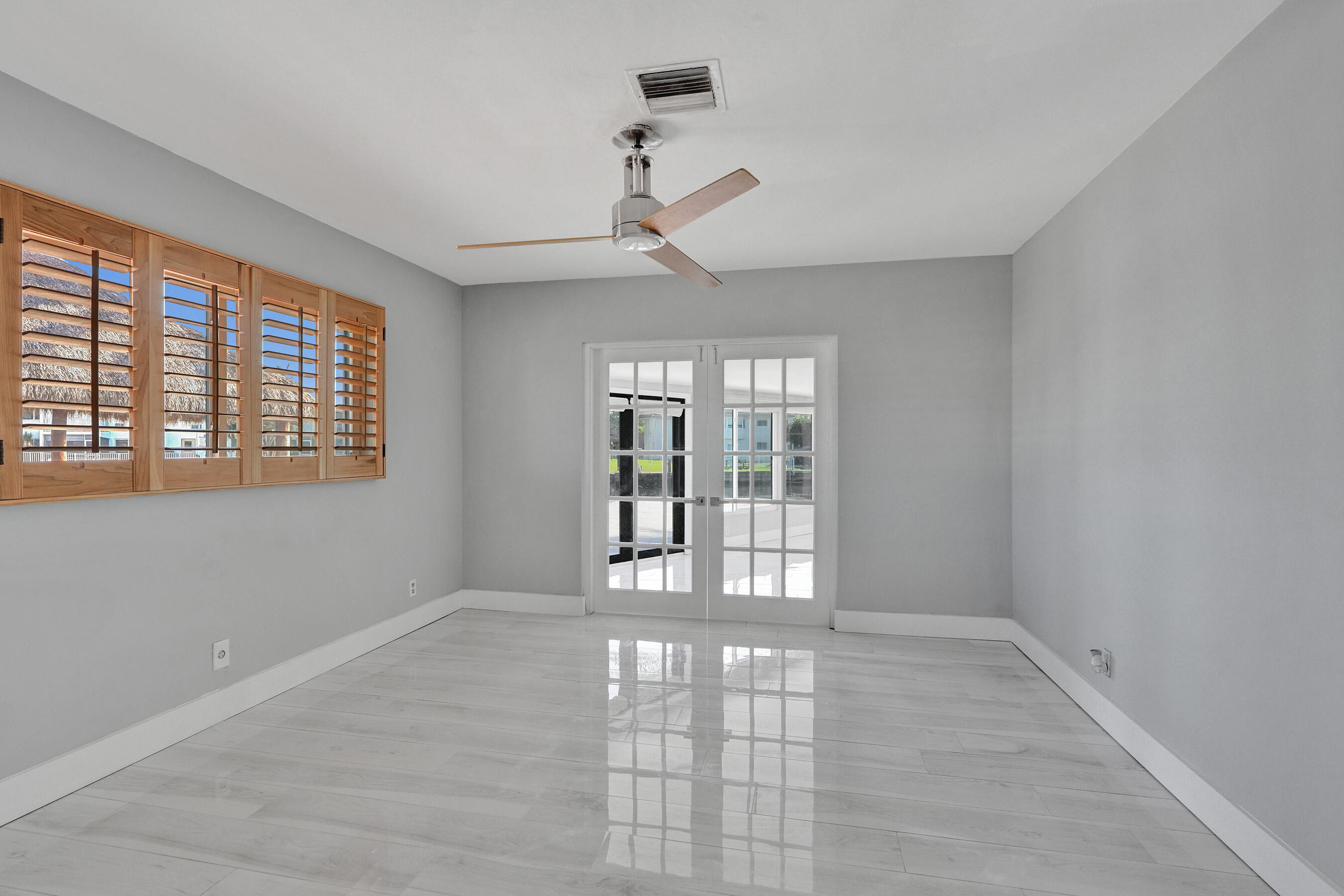 271 SE 5th Pompano Beach, FL 33060