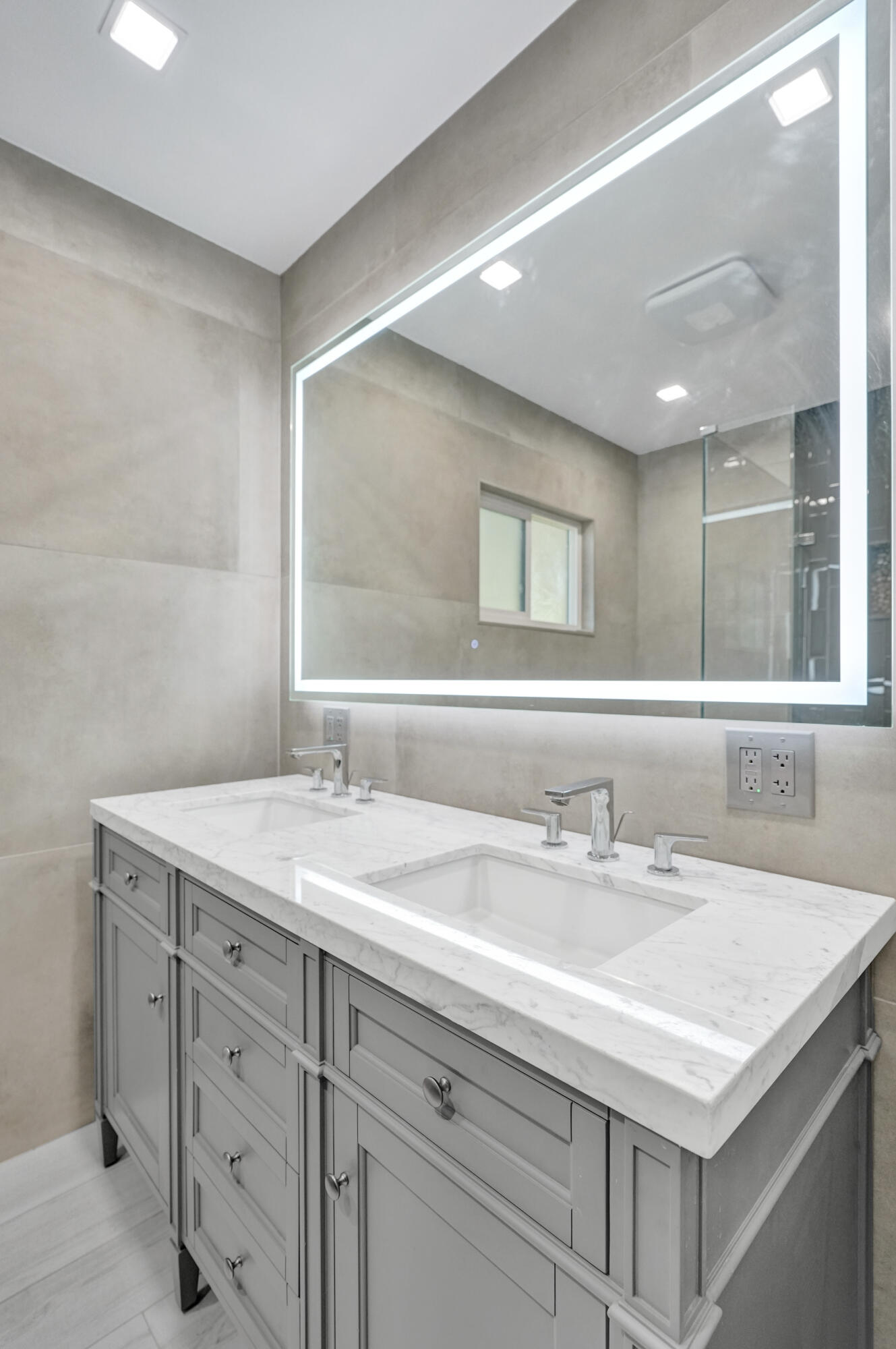 271 SE 5th Pompano Beach, FL 33060