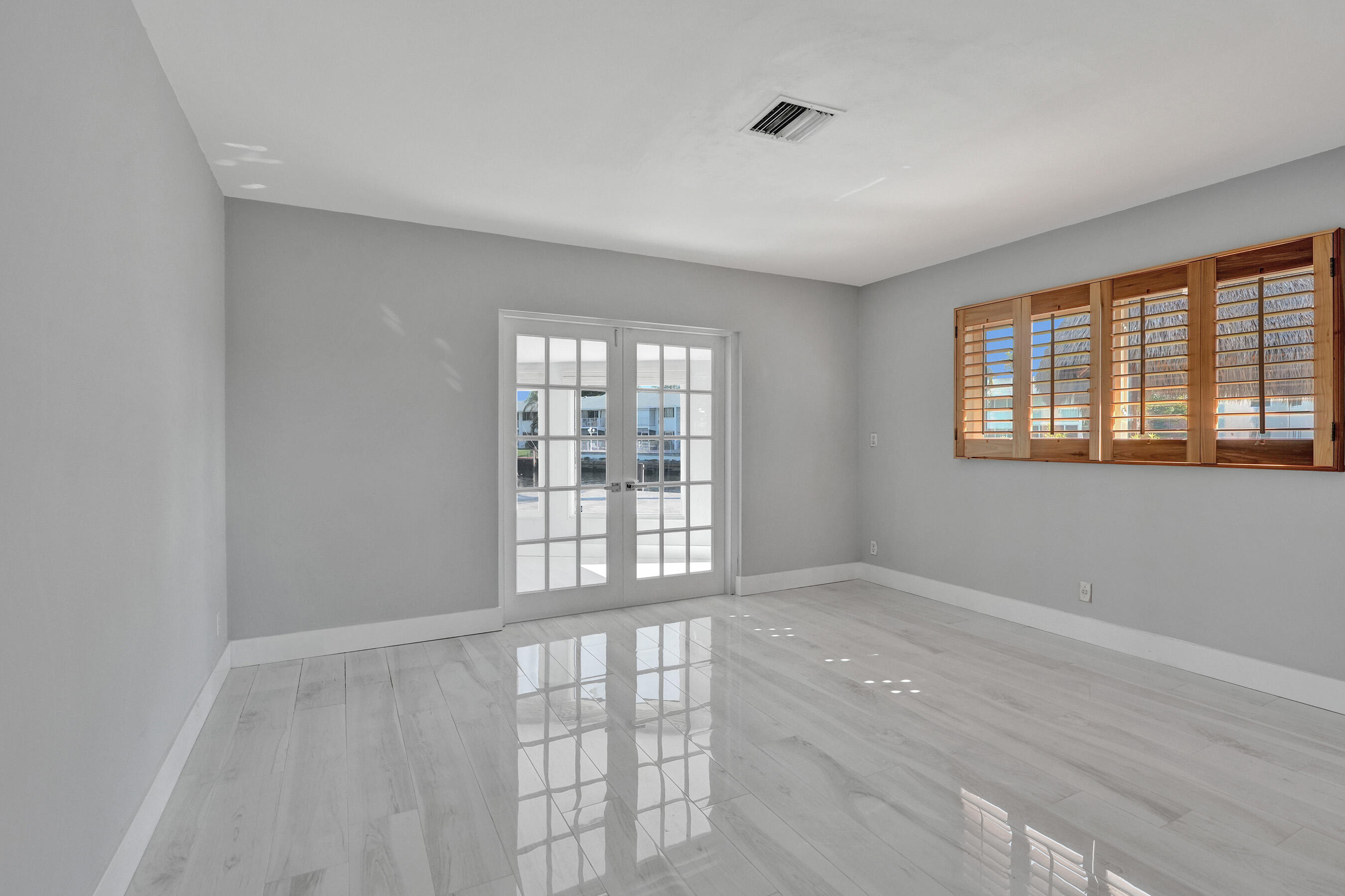 271 SE 5th Pompano Beach, FL 33060