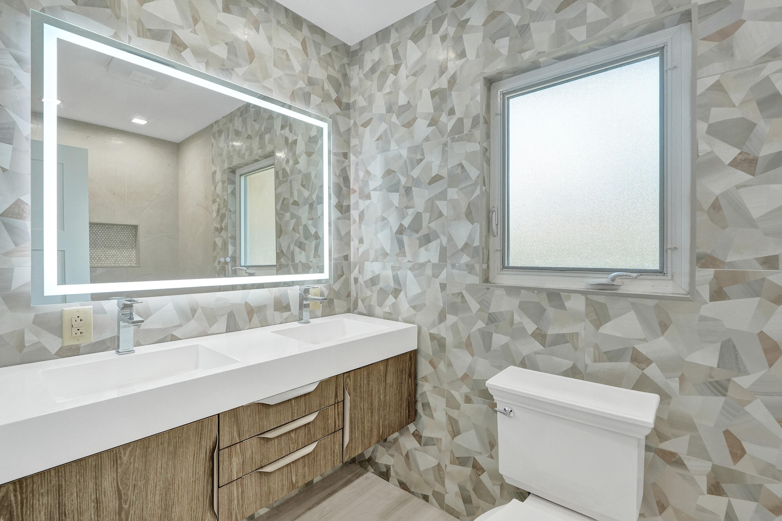 271 SE 5th Pompano Beach, FL 33060