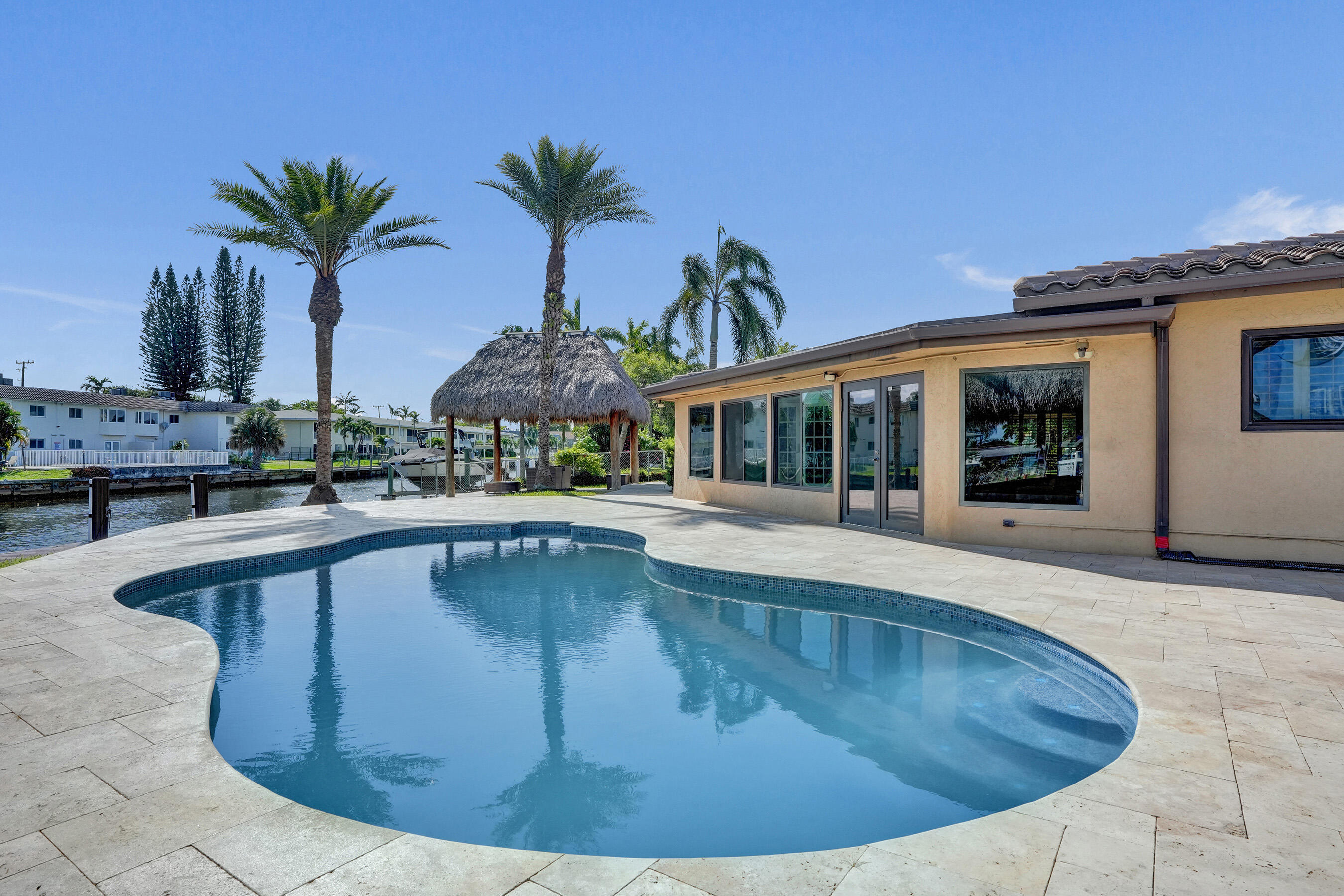 271 SE 5th Pompano Beach, FL 33060