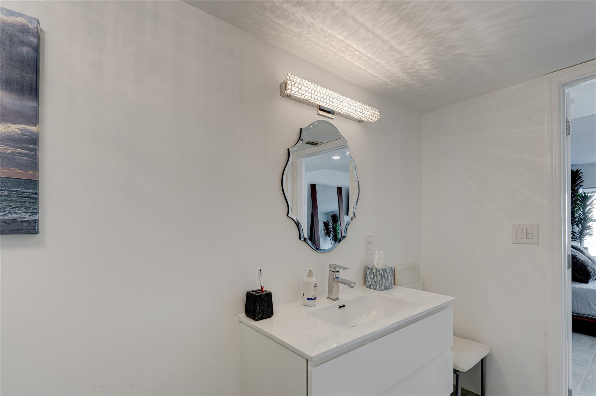 3500 Galt Ocean #716 Fort Lauderdale, FL 33308