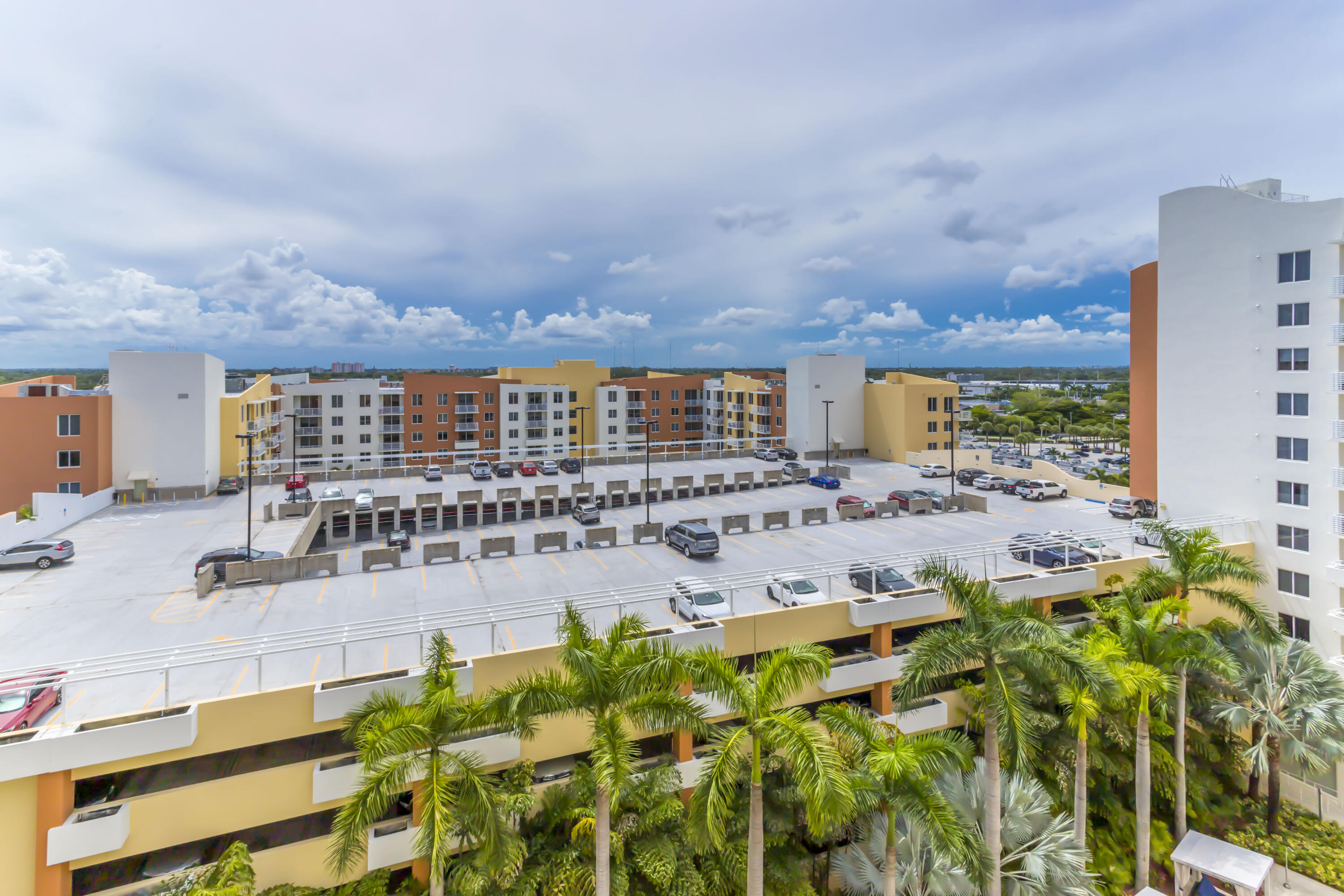 image The Venture at Aventura21