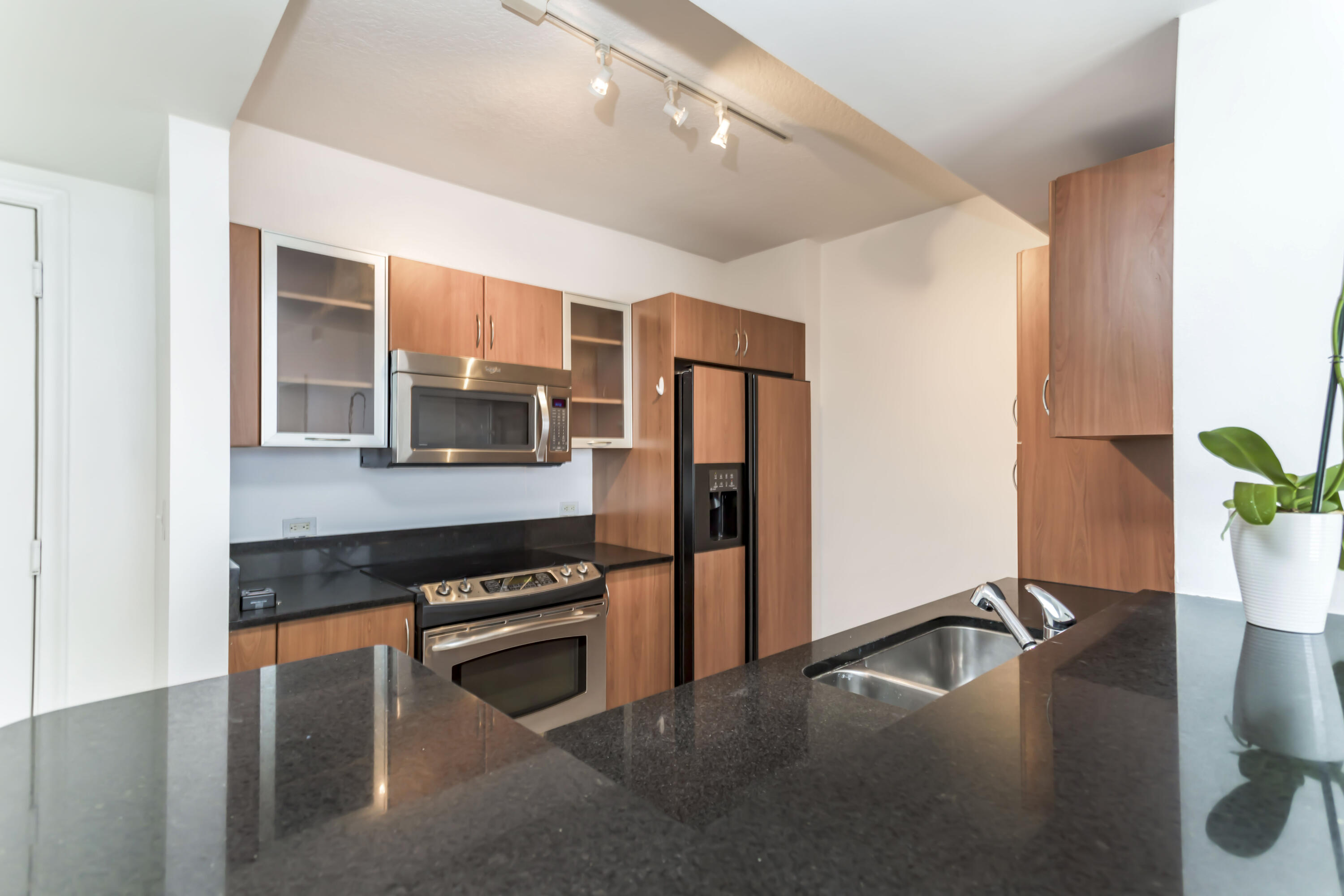 image The Venture at Aventura8