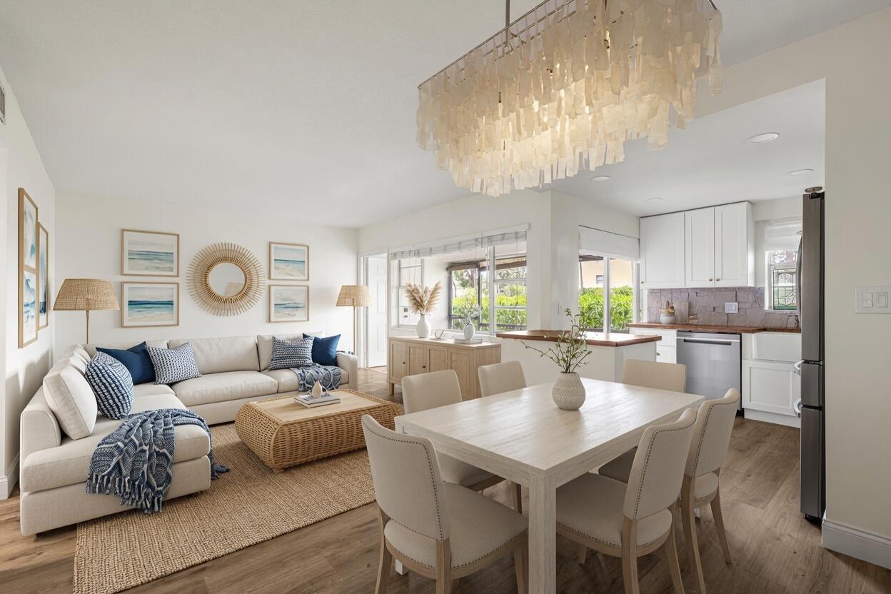 100 Royal Palm #1030
