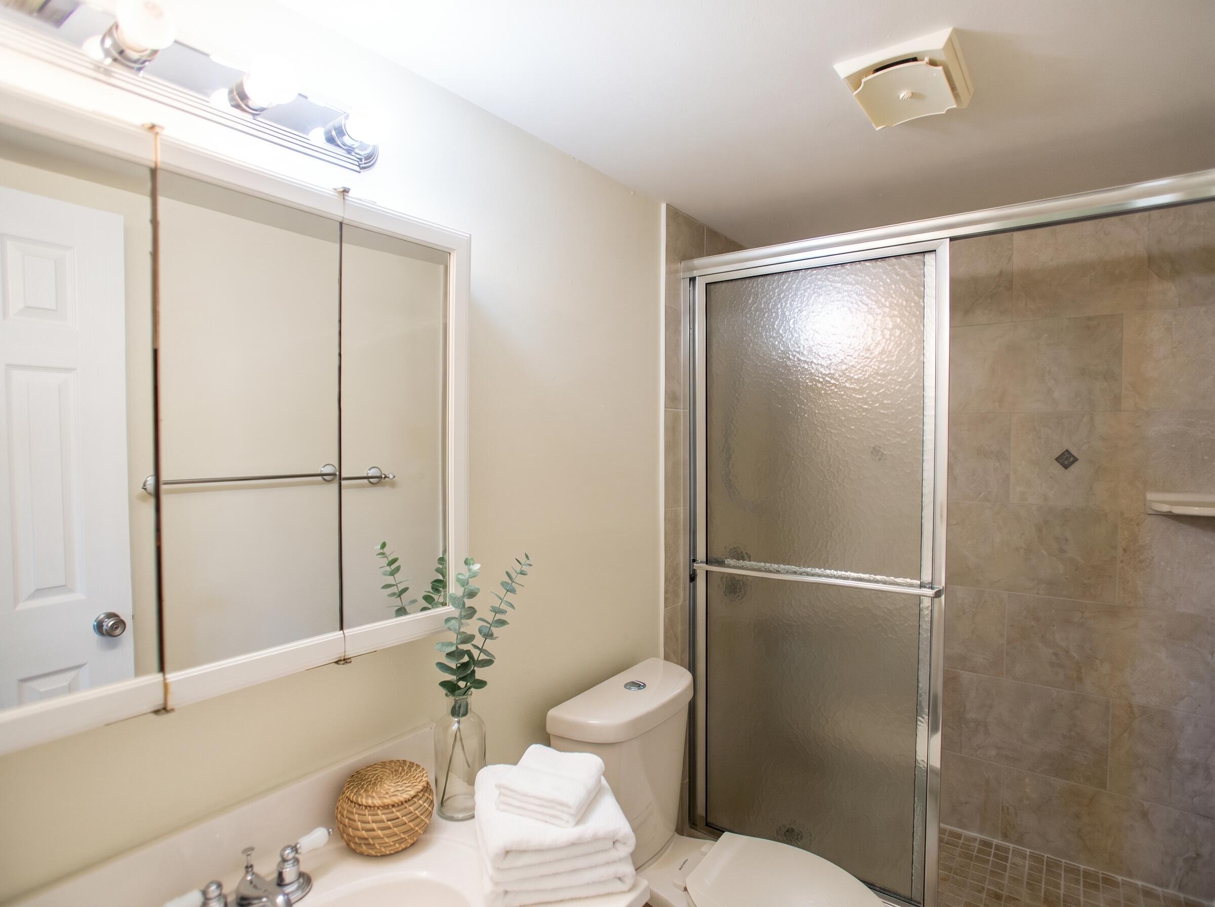 551 NW 80th #203 Margate, FL 33063