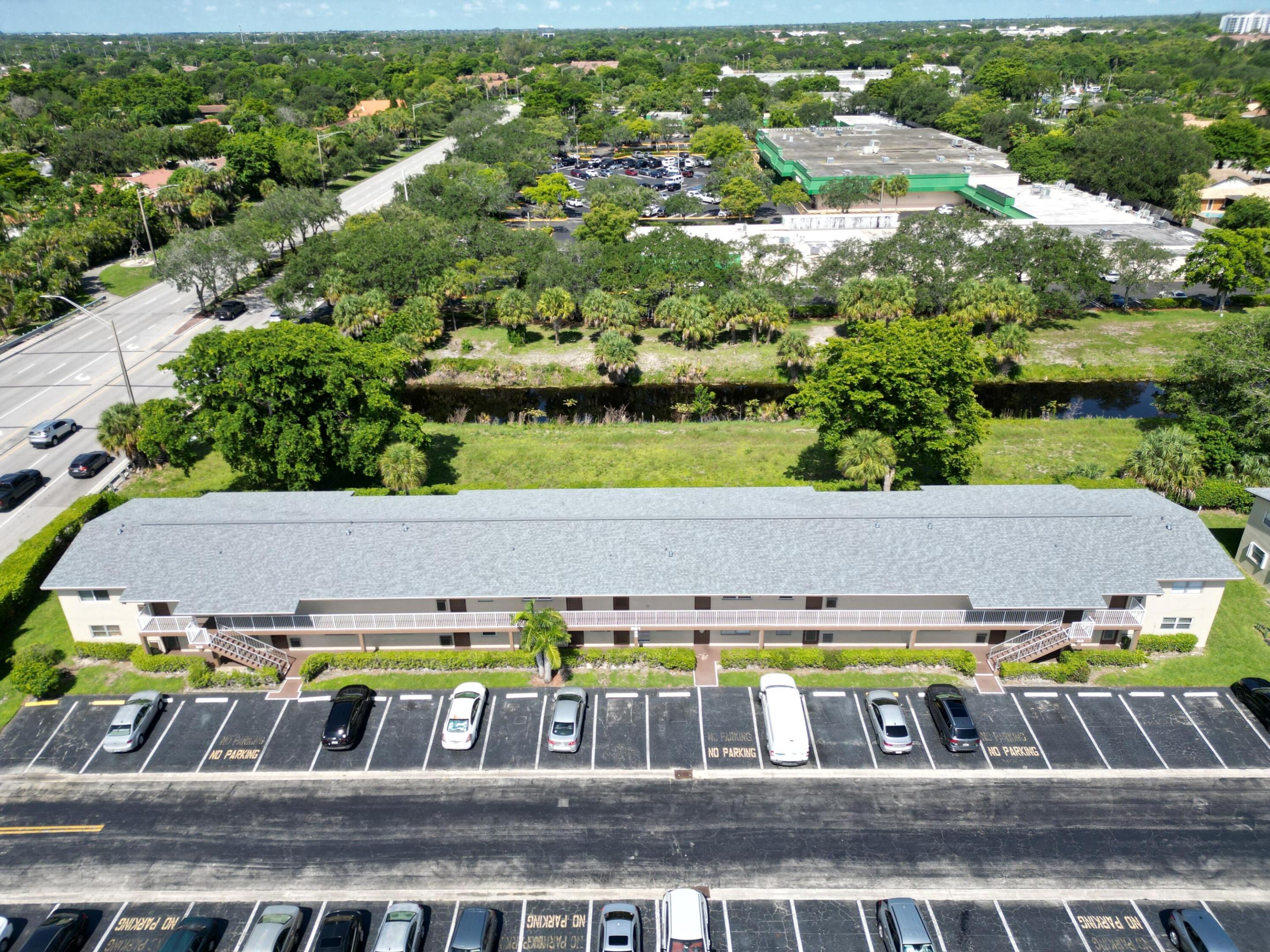 551 NW 80th #203 Margate, FL 33063