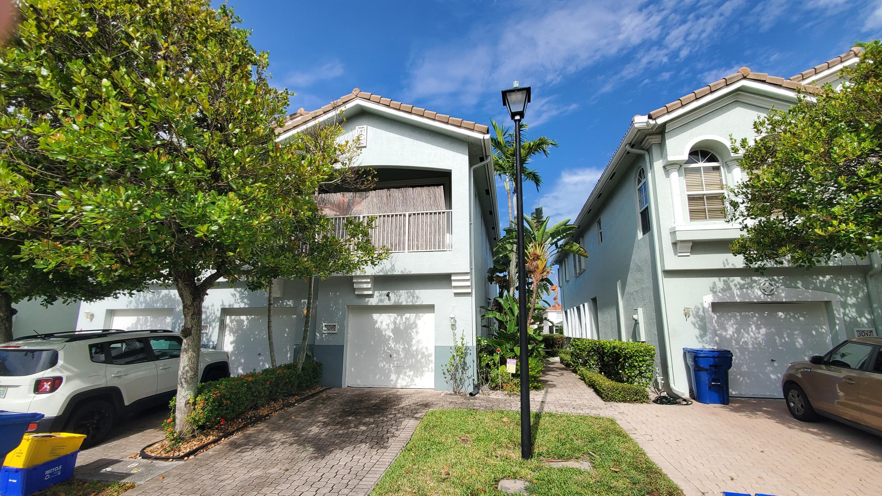 3051 Laurel Rdg