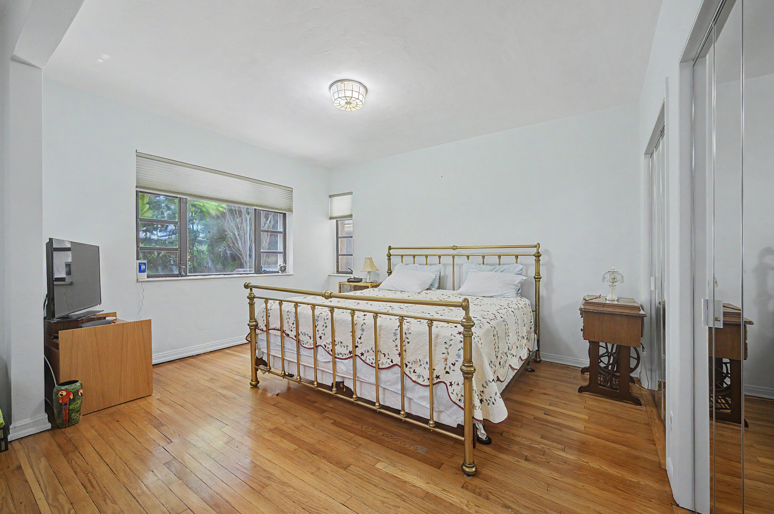 3700 Harlano St Coral Gables, FL 33134
