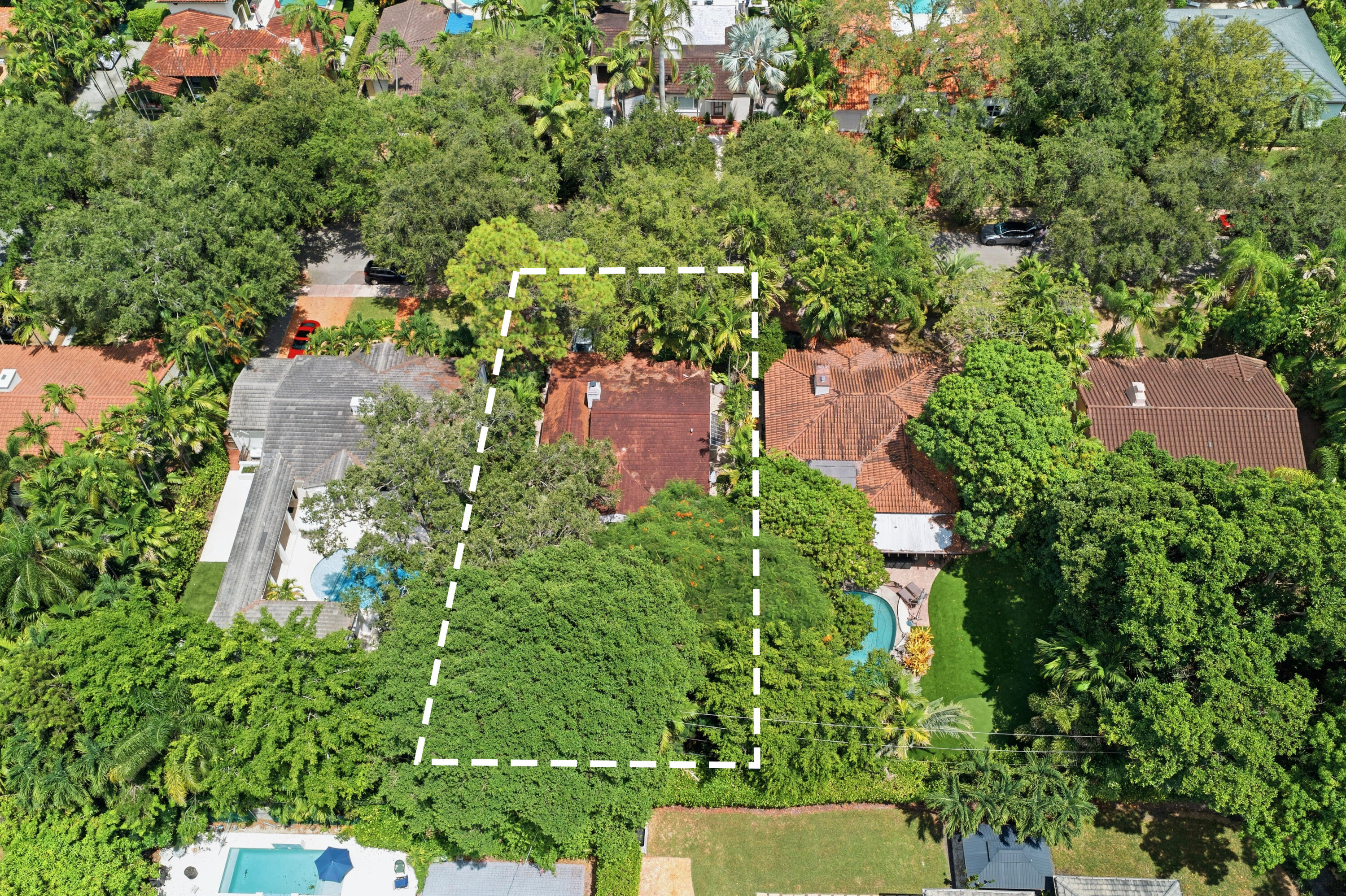 3700 Harlano St Coral Gables, FL 33134
