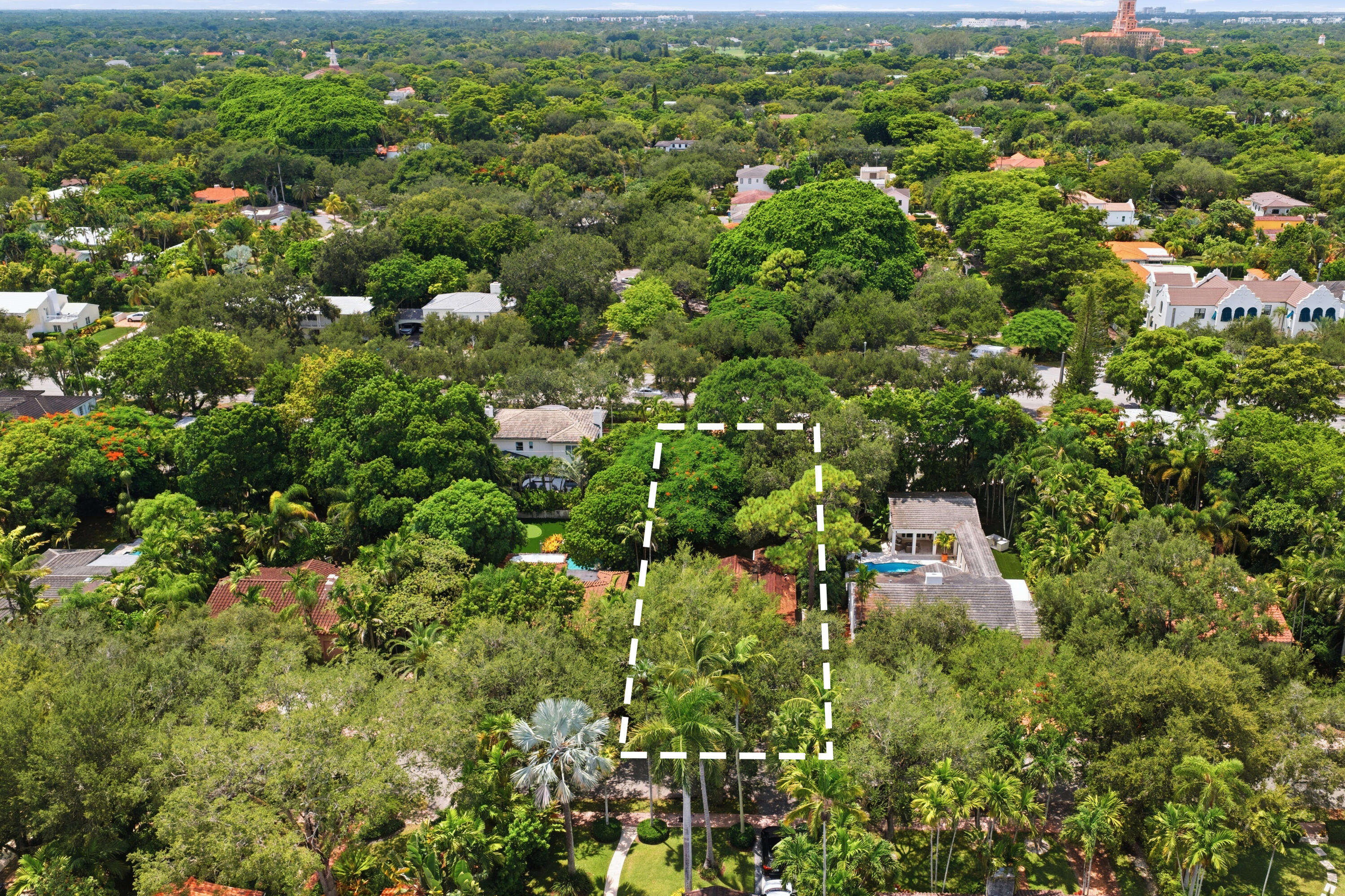 3700 Harlano St Coral Gables, FL 33134