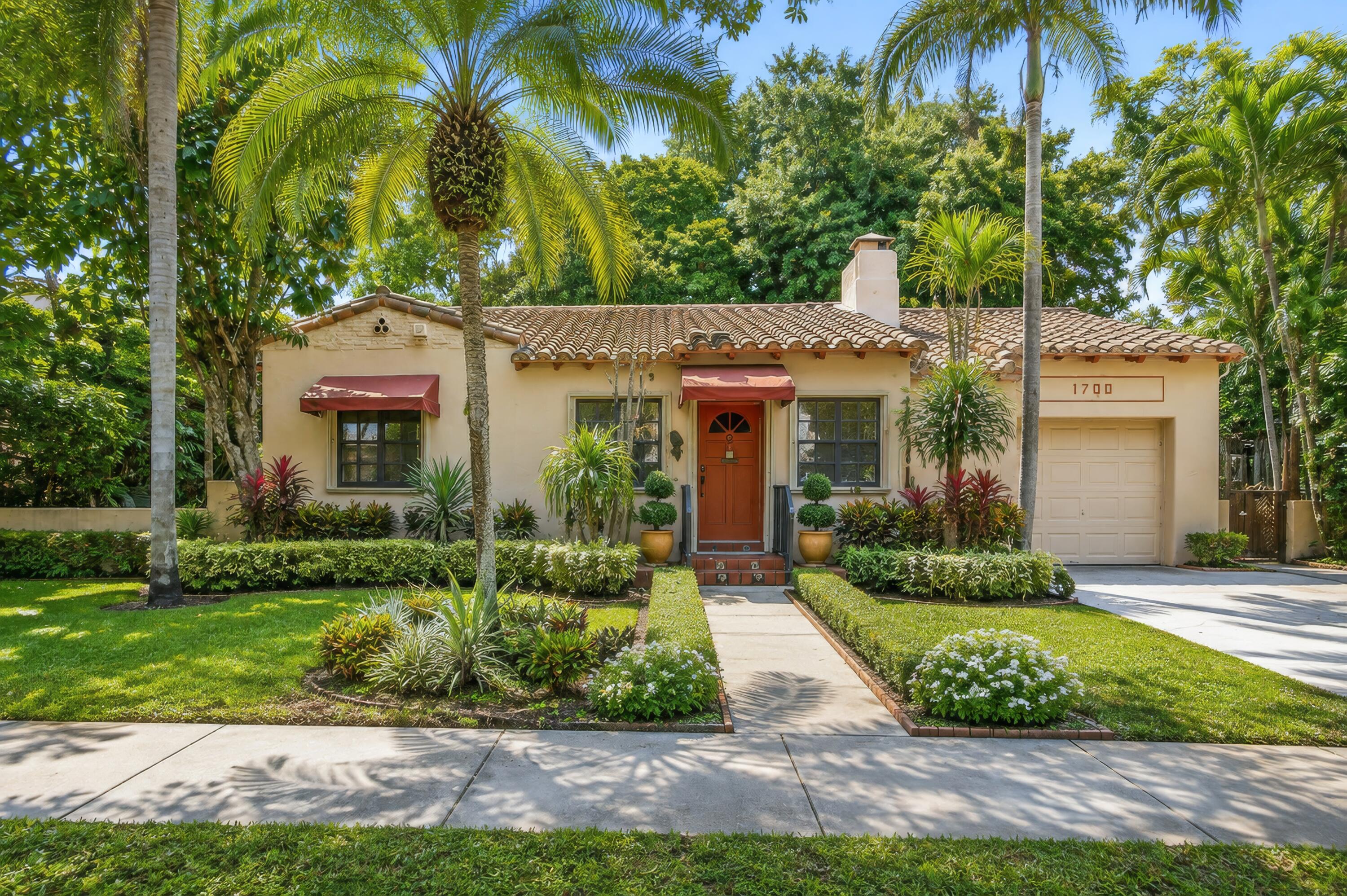 3700 Harlano St Coral Gables, FL 33134