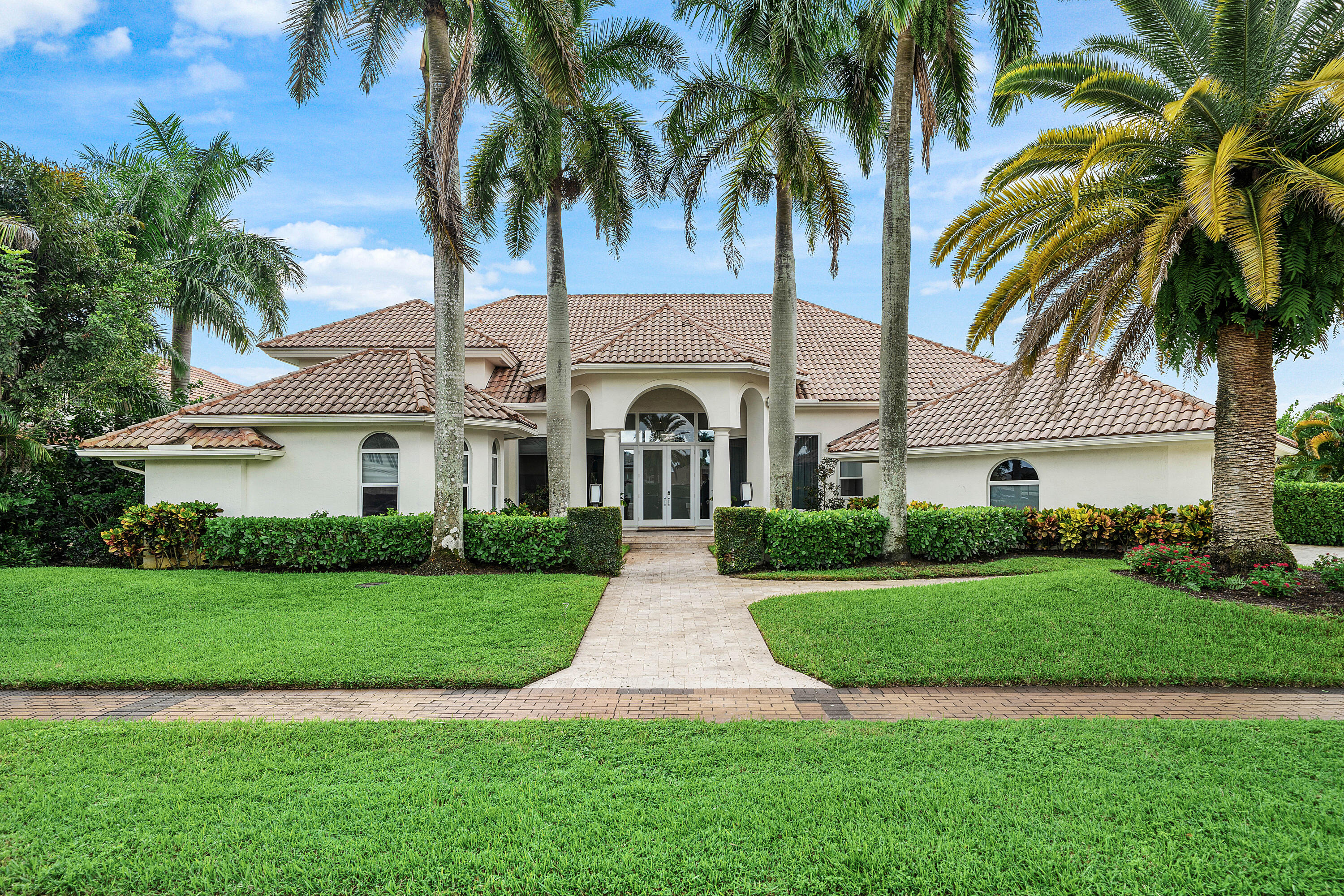 7080 Lions Head Ln Boca Raton, FL 33496