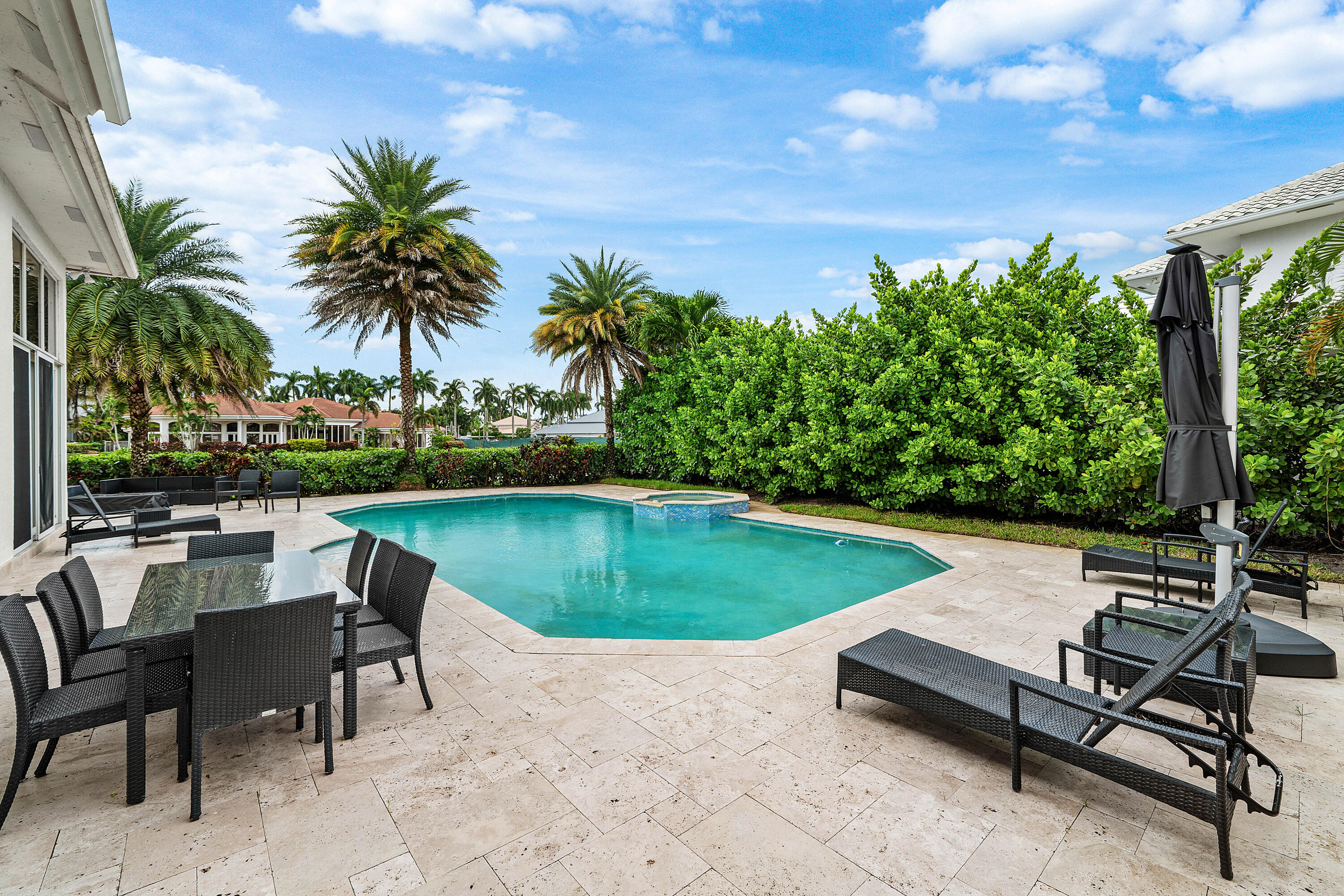 7080 Lions Head Ln Boca Raton, FL 33496
