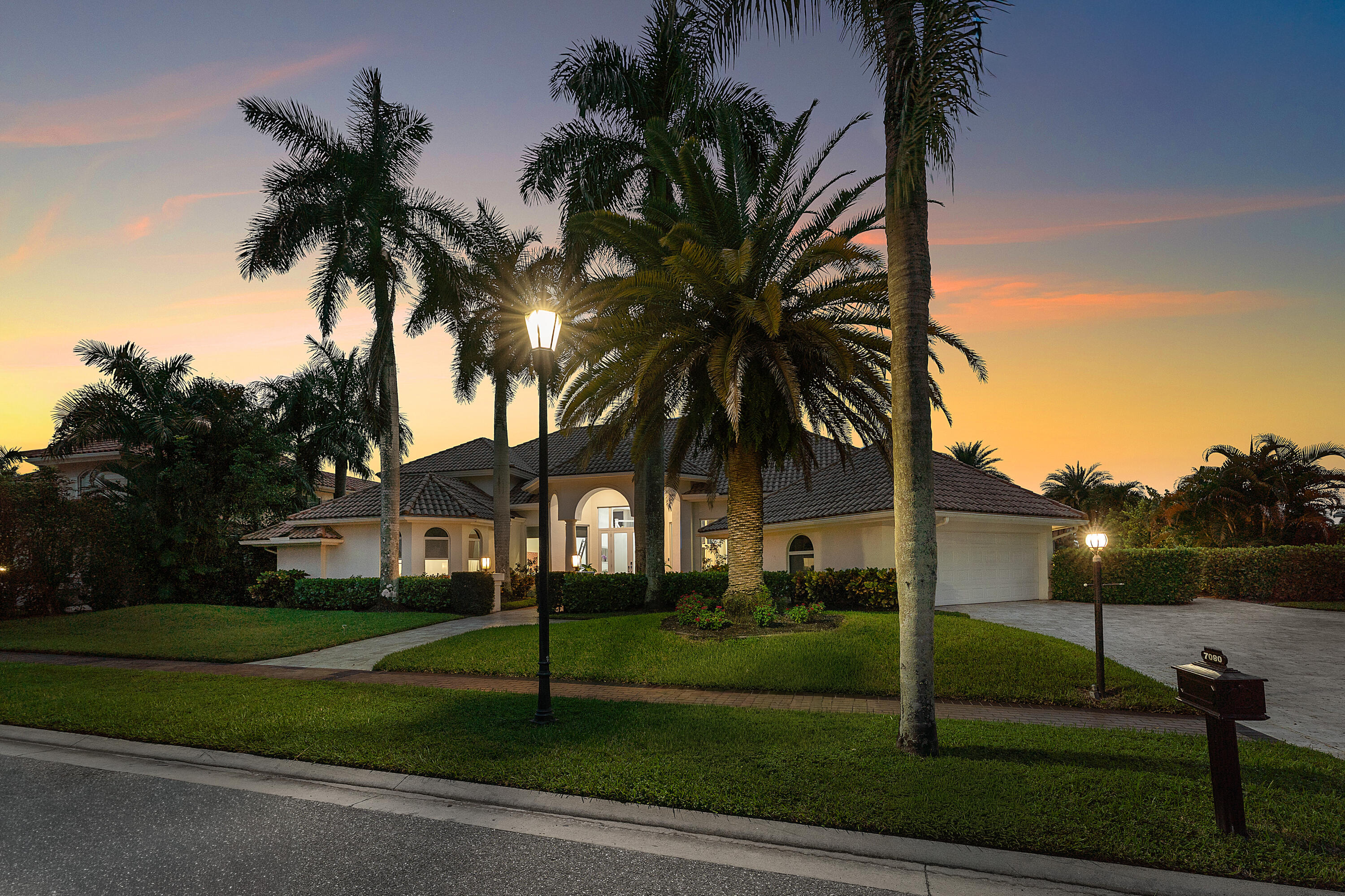 7080 Lions Head Ln Boca Raton, FL 33496