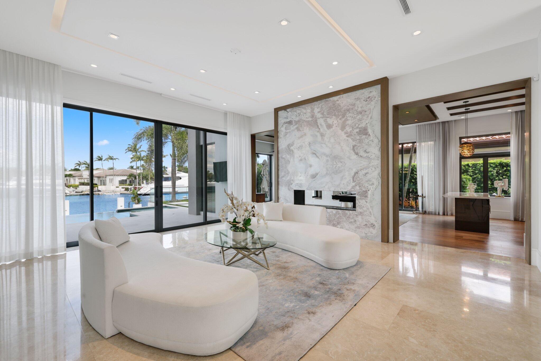 169 W Key Palm Rd Boca Raton, FL 33432