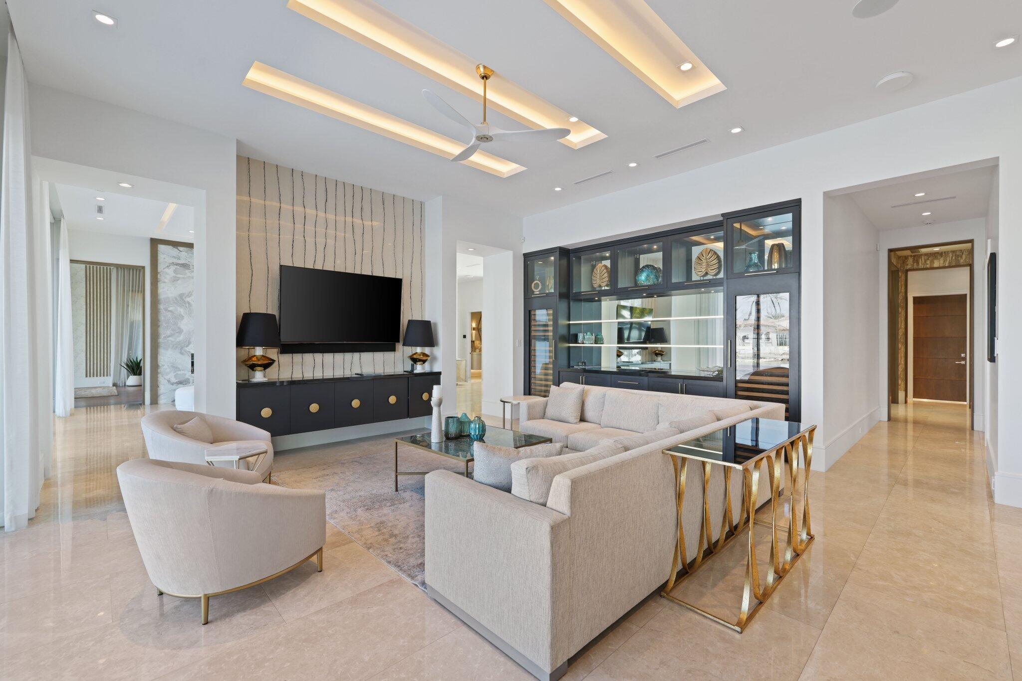 169 W Key Palm Rd Boca Raton, FL 33432