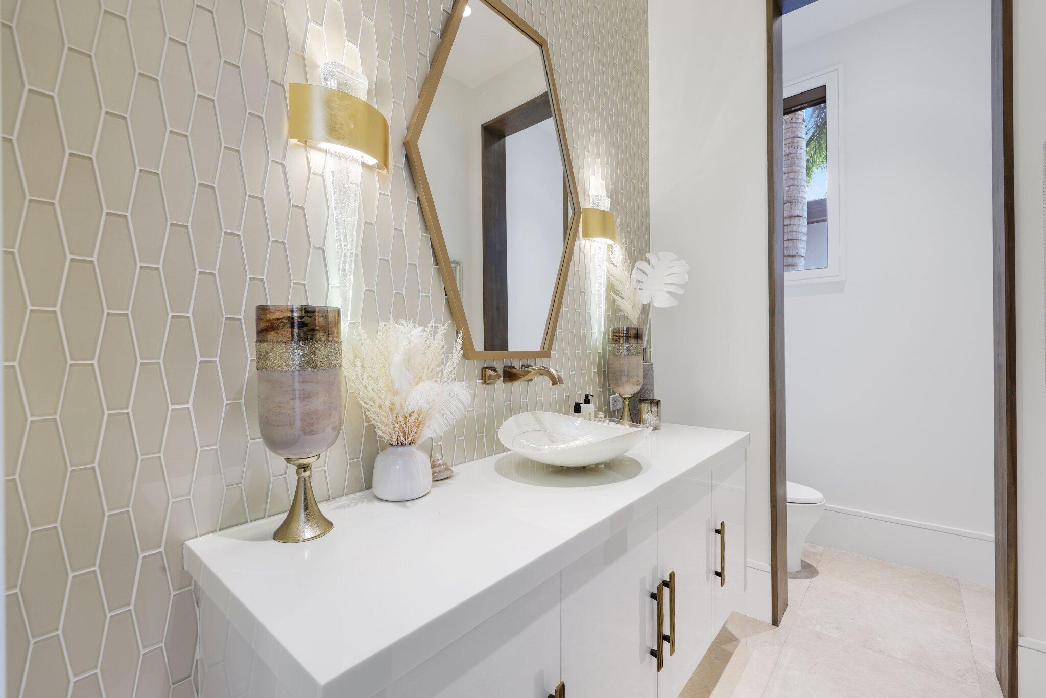 169 W Key Palm Rd Boca Raton, FL 33432