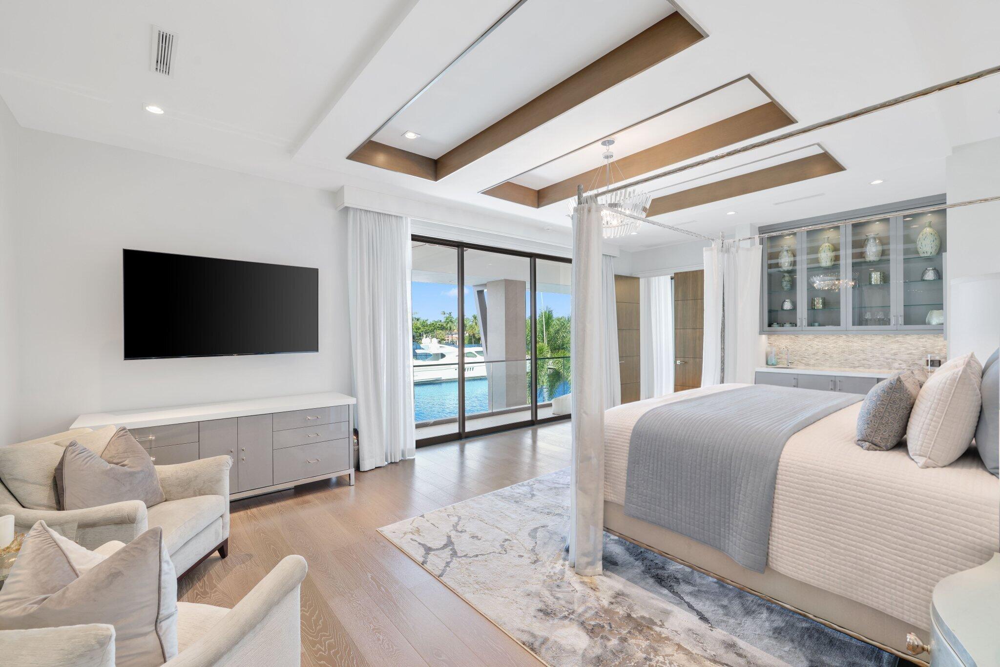 169 W Key Palm Rd Boca Raton, FL 33432
