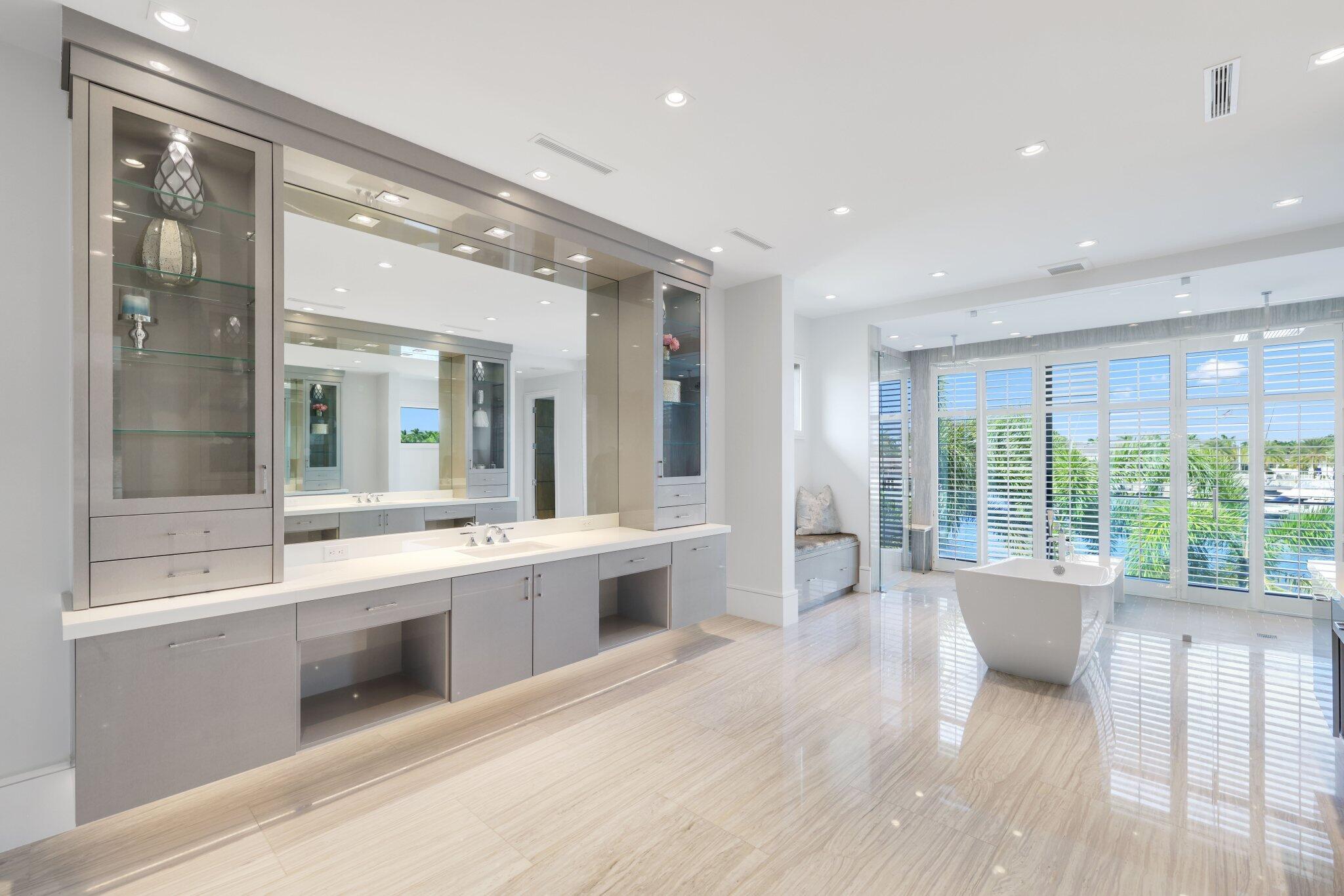 169 W Key Palm Rd Boca Raton, FL 33432