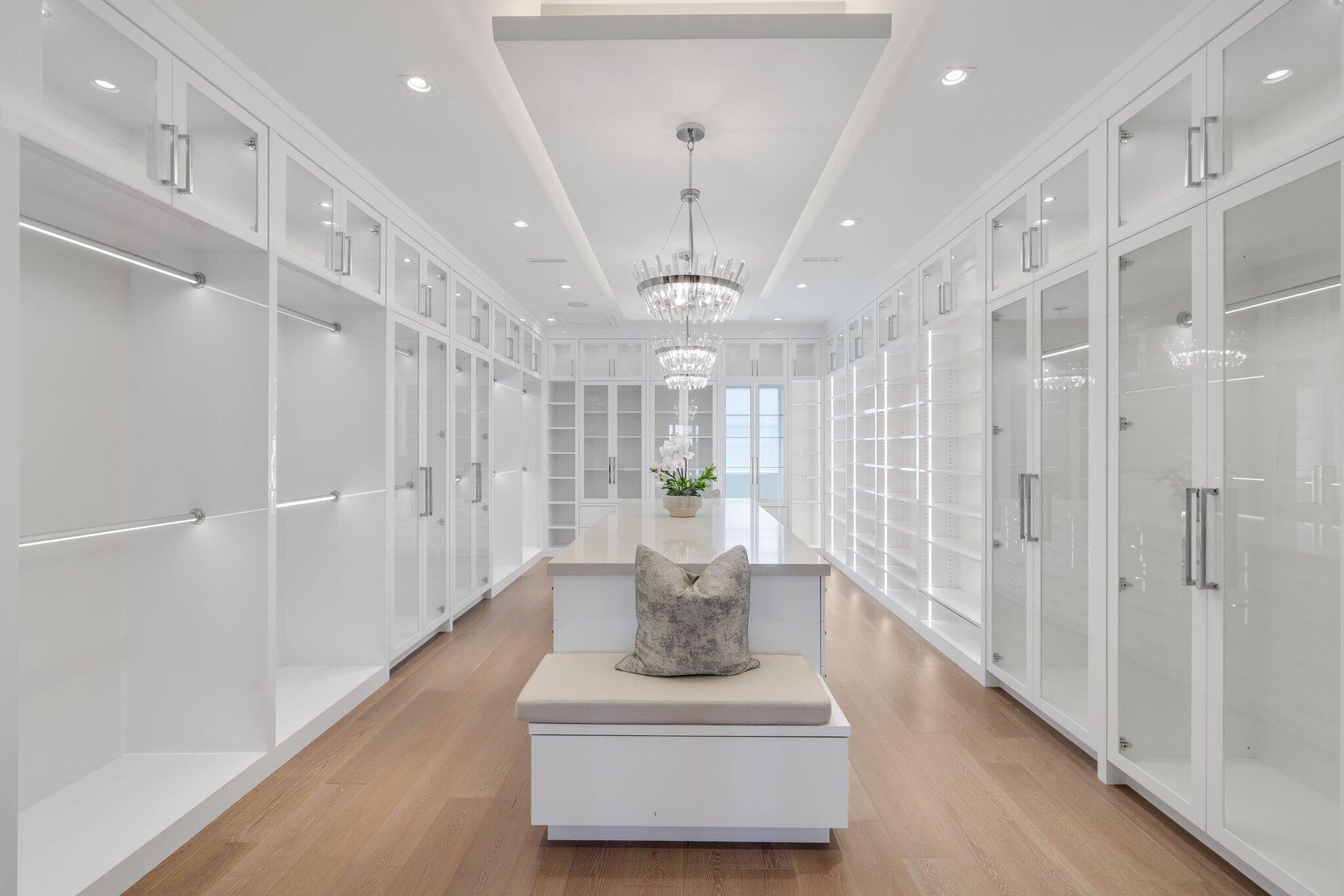 169 W Key Palm Rd Boca Raton, FL 33432