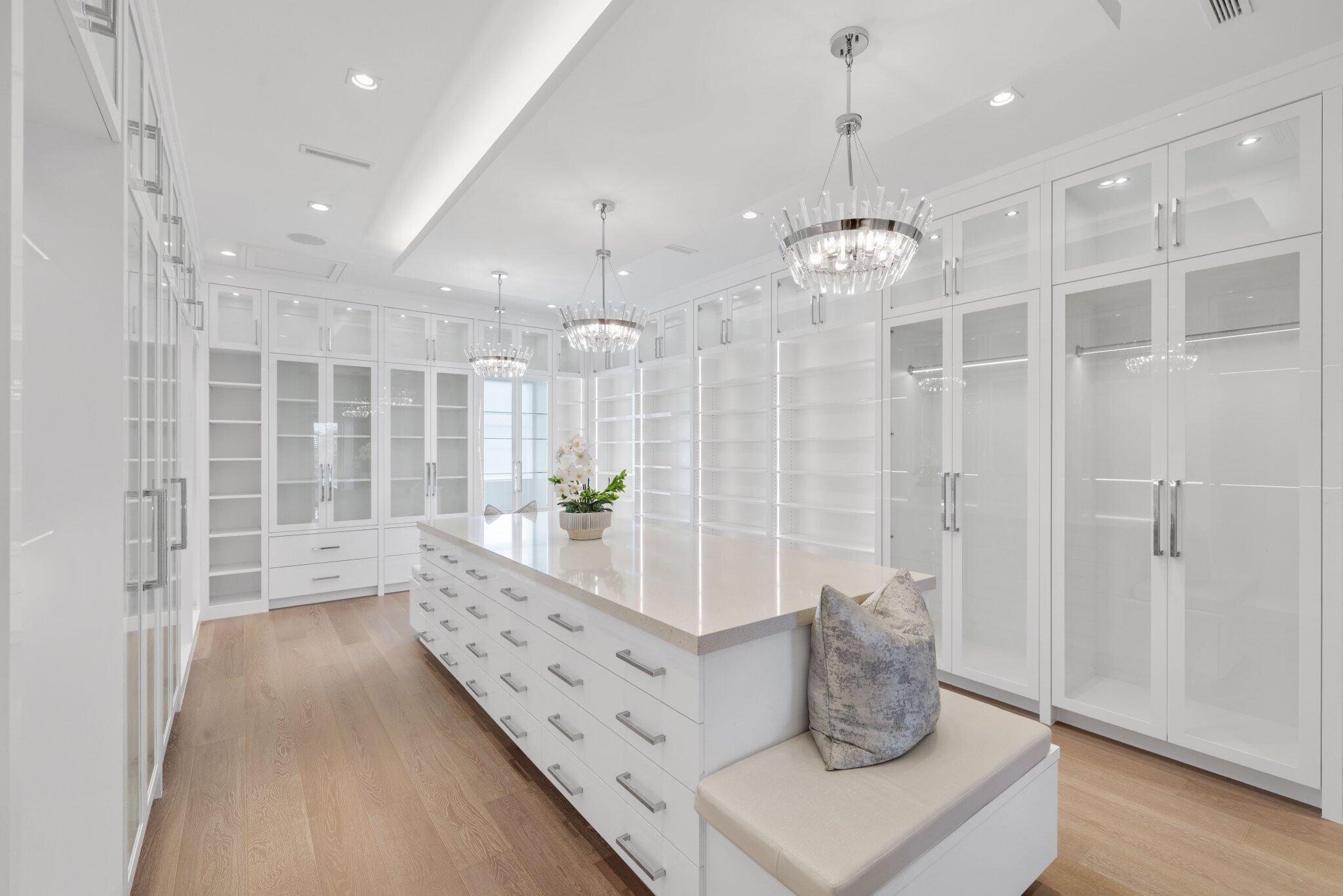 169 W Key Palm Rd Boca Raton, FL 33432