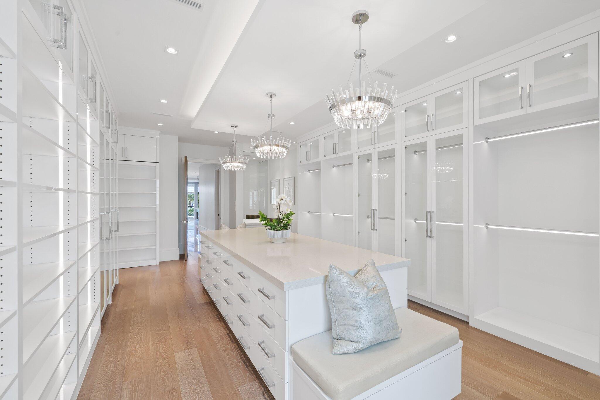 169 W Key Palm Rd Boca Raton, FL 33432