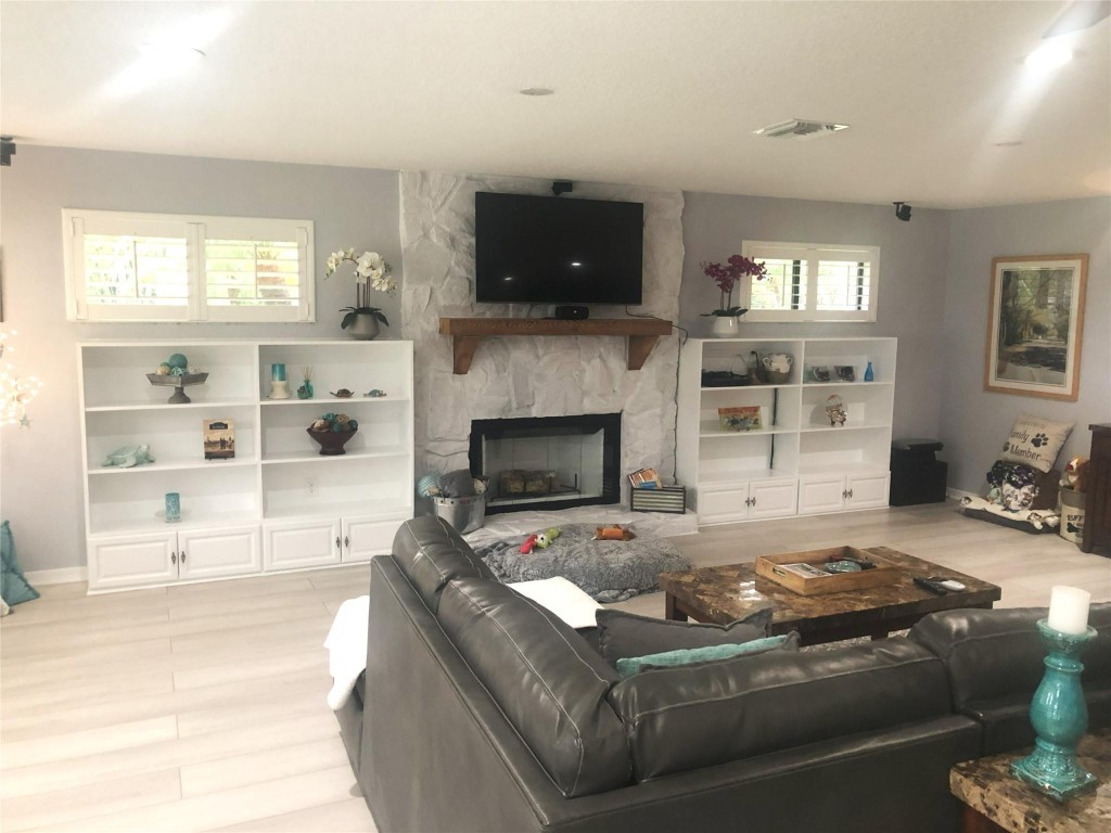 16826 126th Jupiter, FL 33478