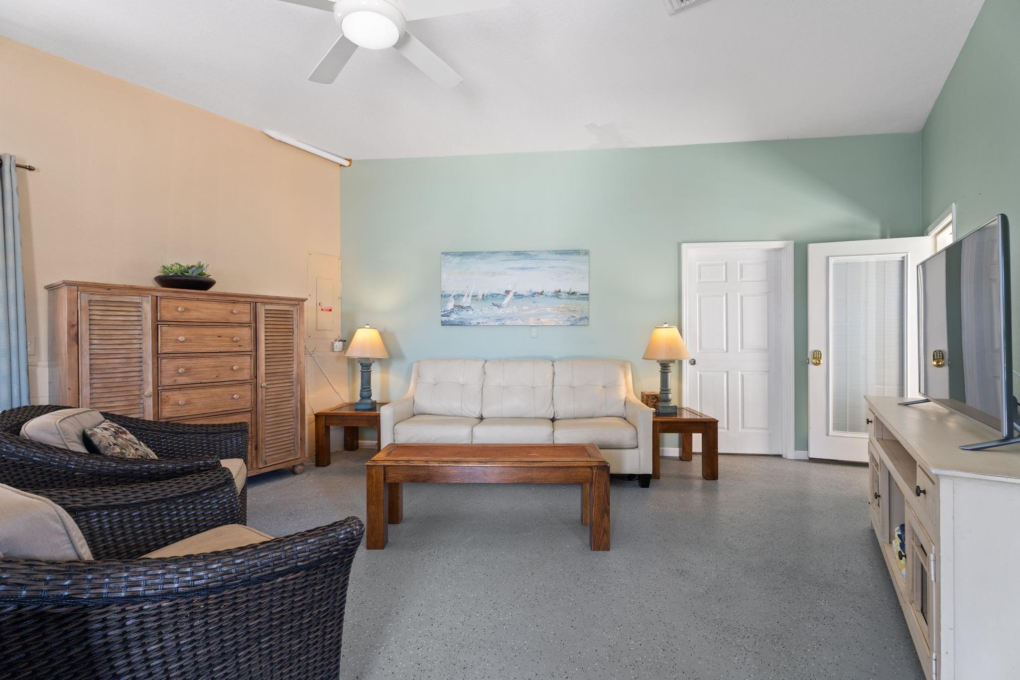 392 Nettles Blvd,Jensen Beach, FL 34957