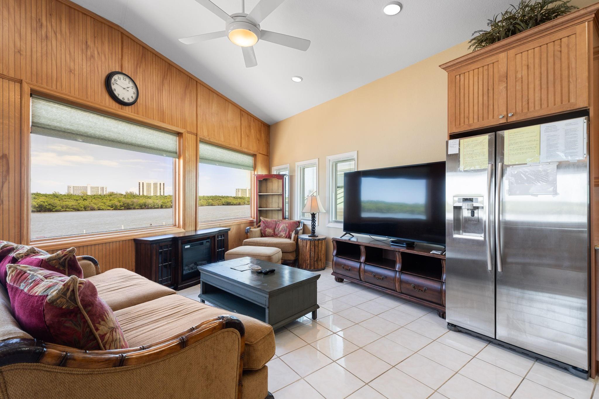 392 Nettles Blvd,Jensen Beach, FL 34957