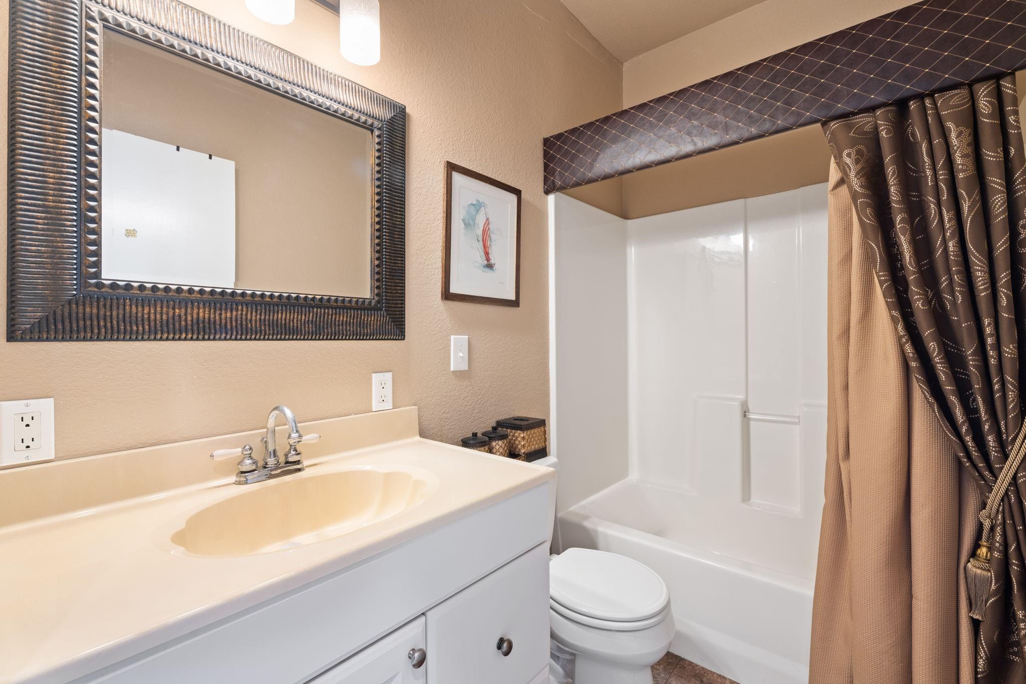 392 Nettles Blvd,Jensen Beach, FL 34957