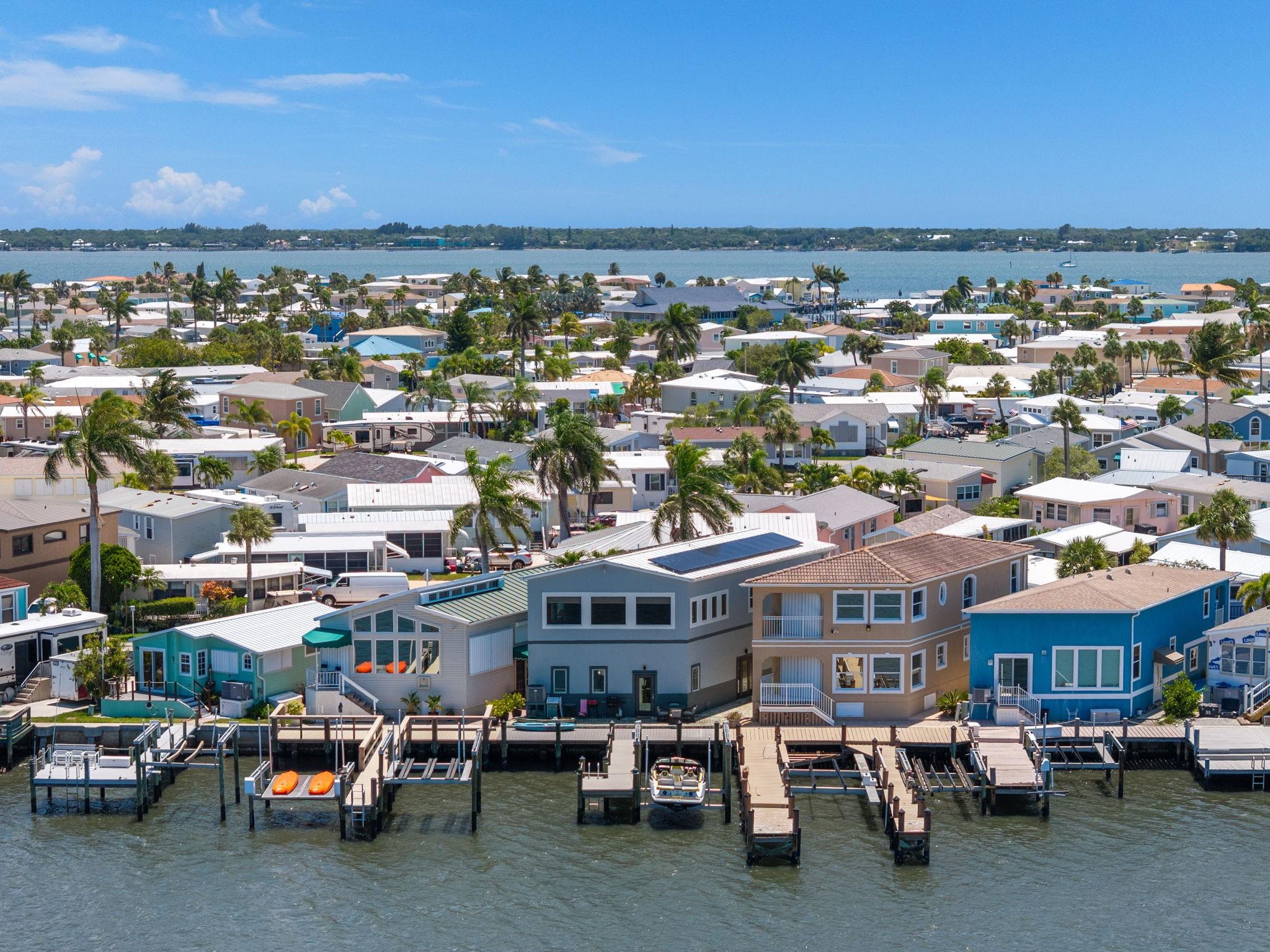 392 Nettles Blvd,Jensen Beach, FL 34957