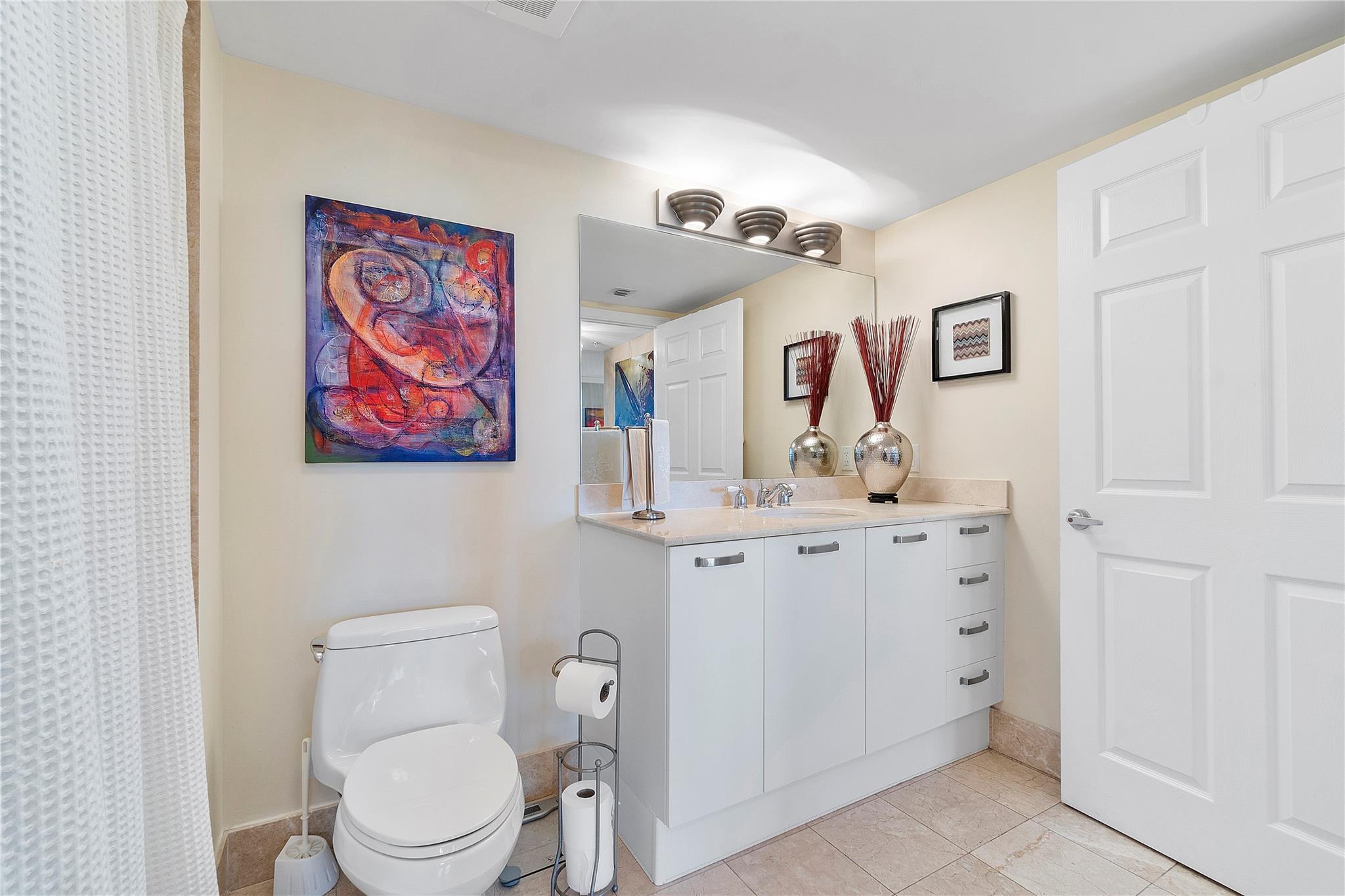 2011 N Ocean Blvd #403 Fort Lauderdale, FL 33305