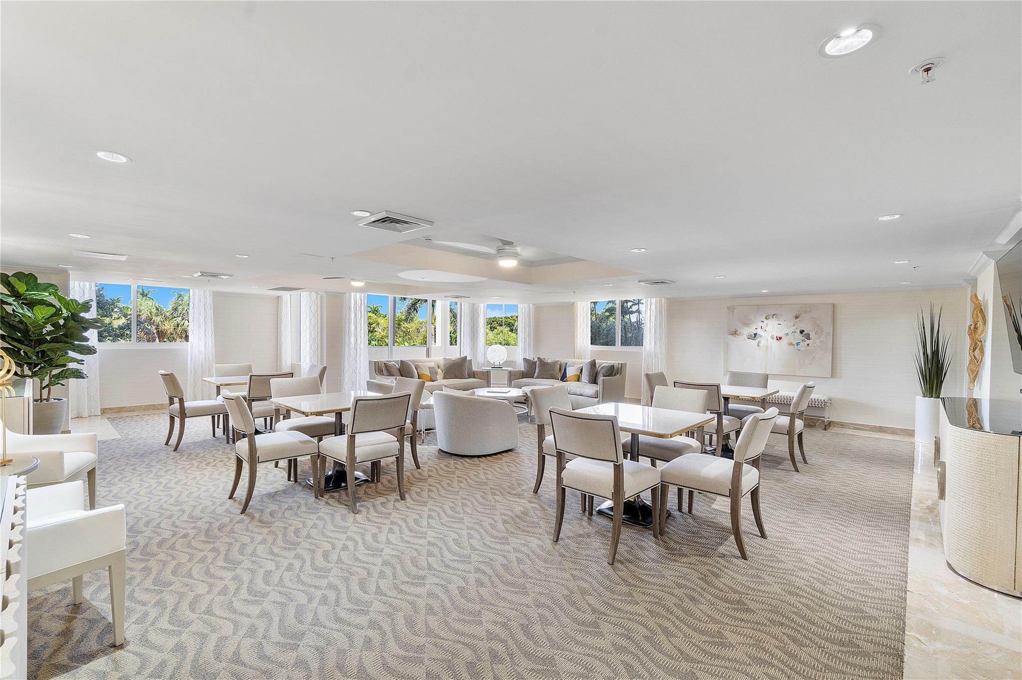 2011 N Ocean Blvd #403 Fort Lauderdale, FL 33305