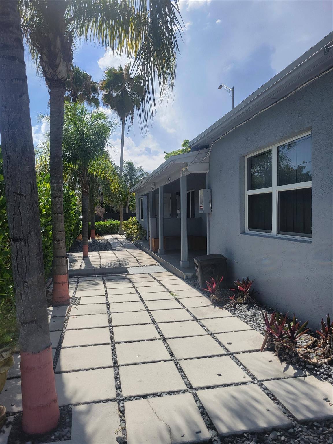 1345 NE 15th Ave,Fort Lauderdale, FL 33304