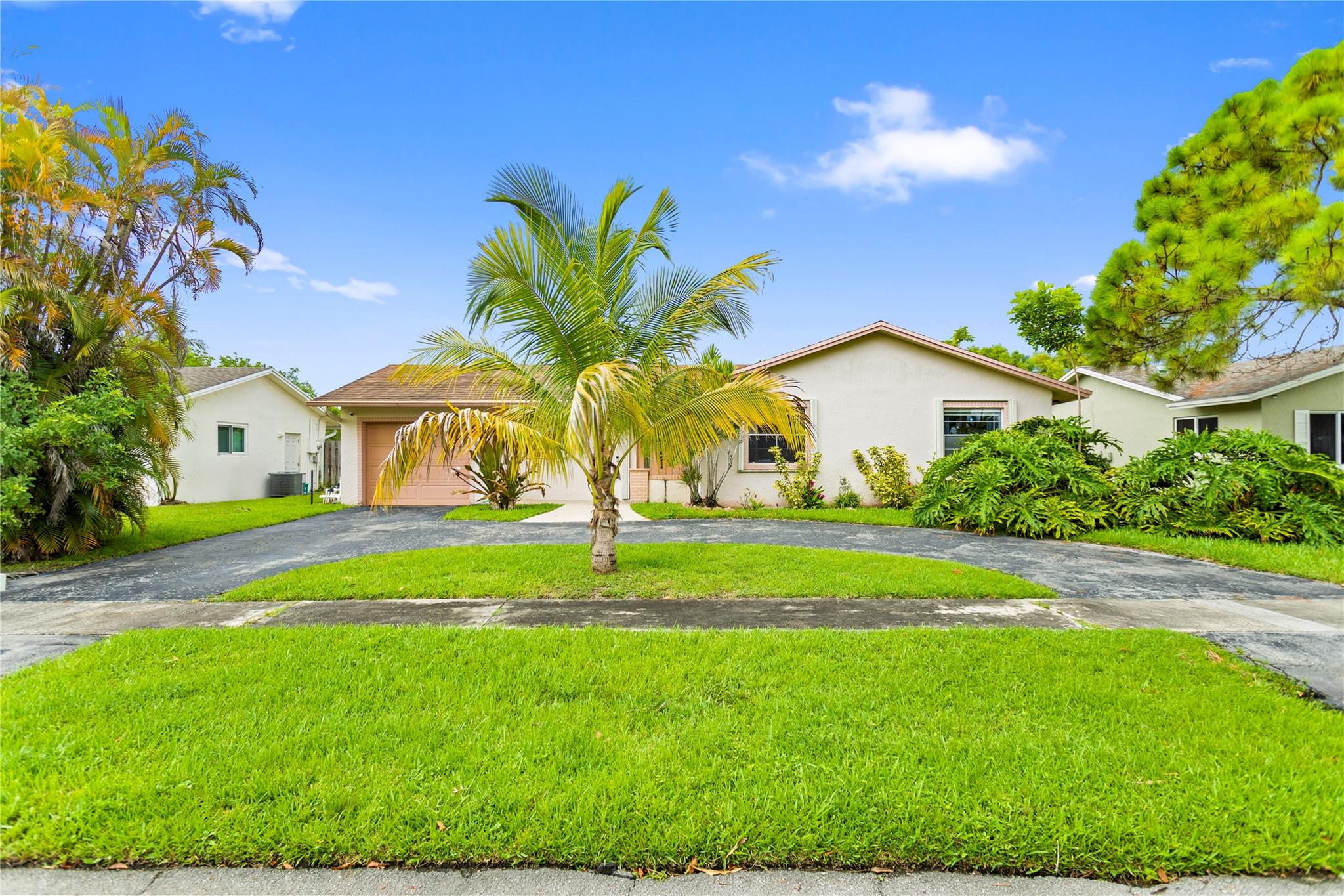 4531 NW 84th Ave