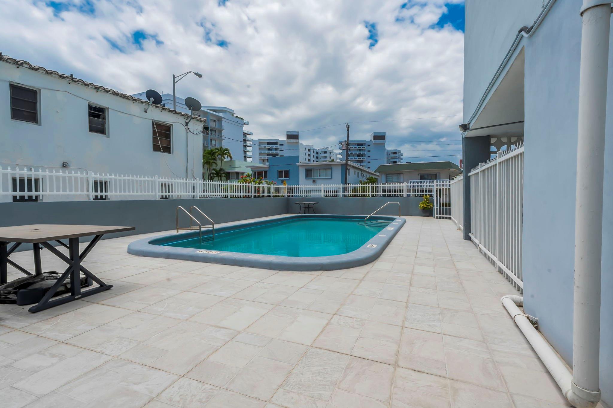 image Villa Royal Condo15