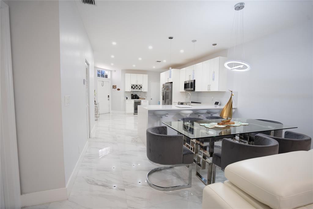 4723 SW 12th Pl Deerfield Beach, FL 33442