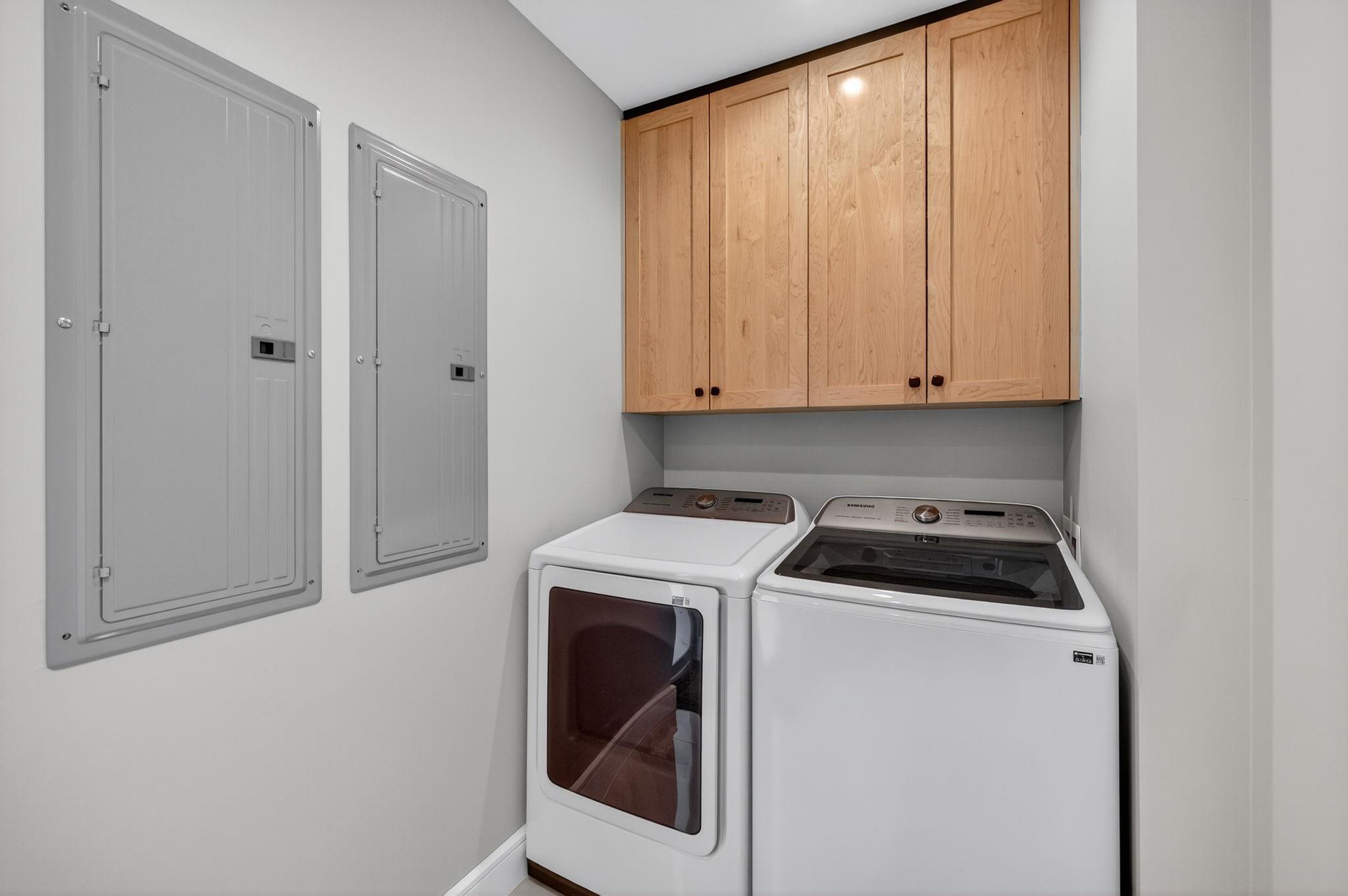 2024 Harbourview Dr Fort Lauderdale, FL 33316