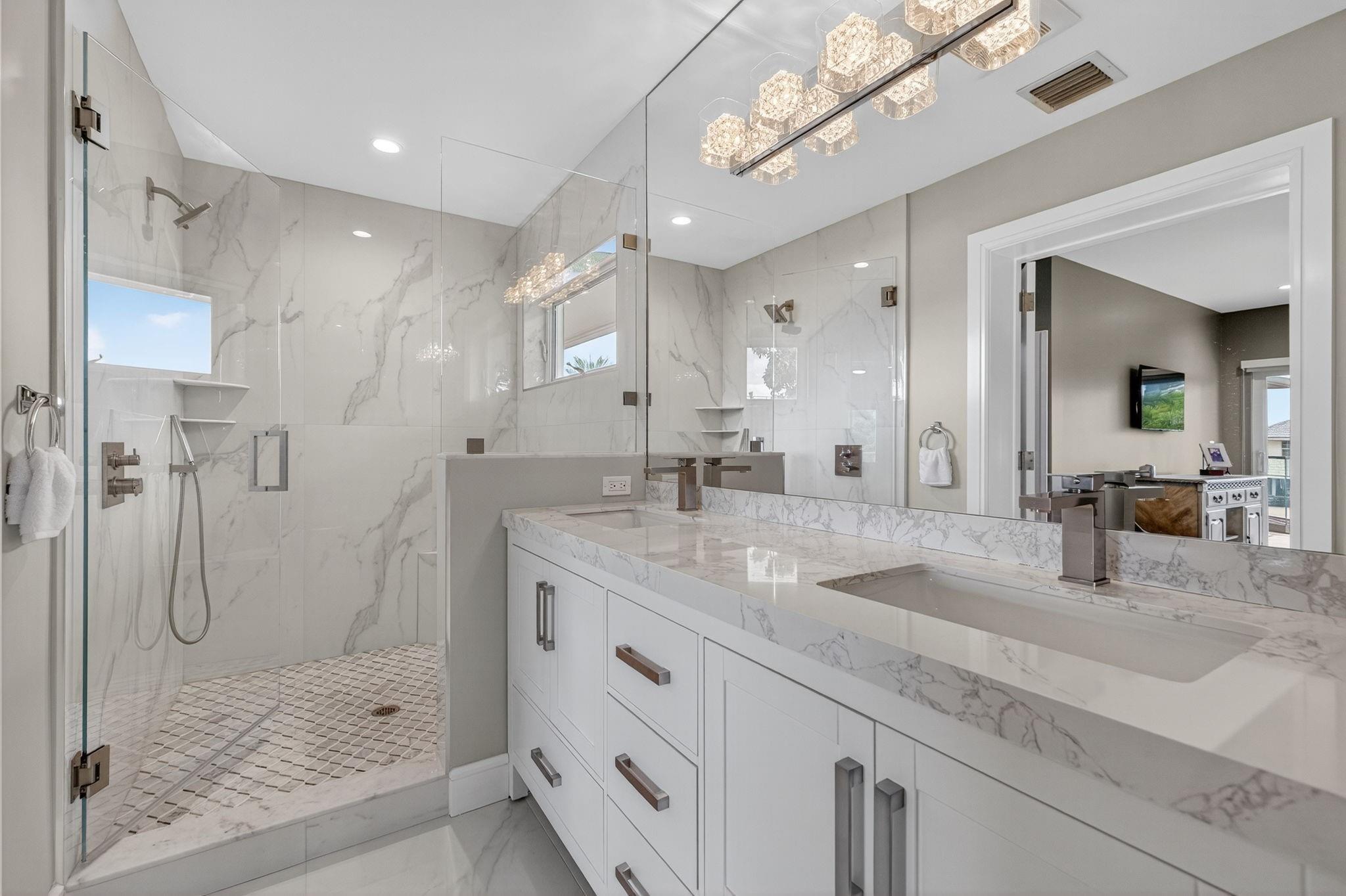 2024 Harbourview Dr Fort Lauderdale, FL 33316