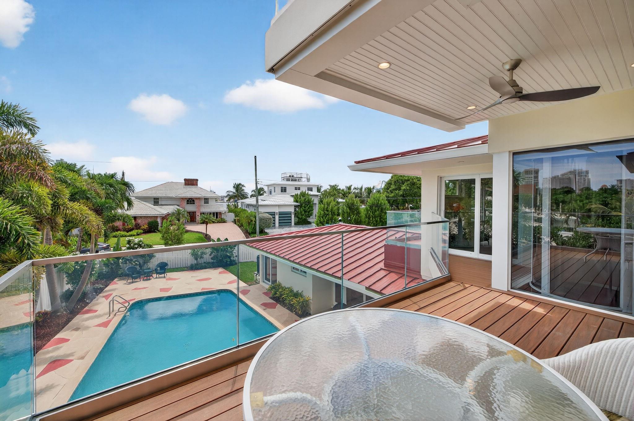 2024 Harbourview Dr Fort Lauderdale, FL 33316