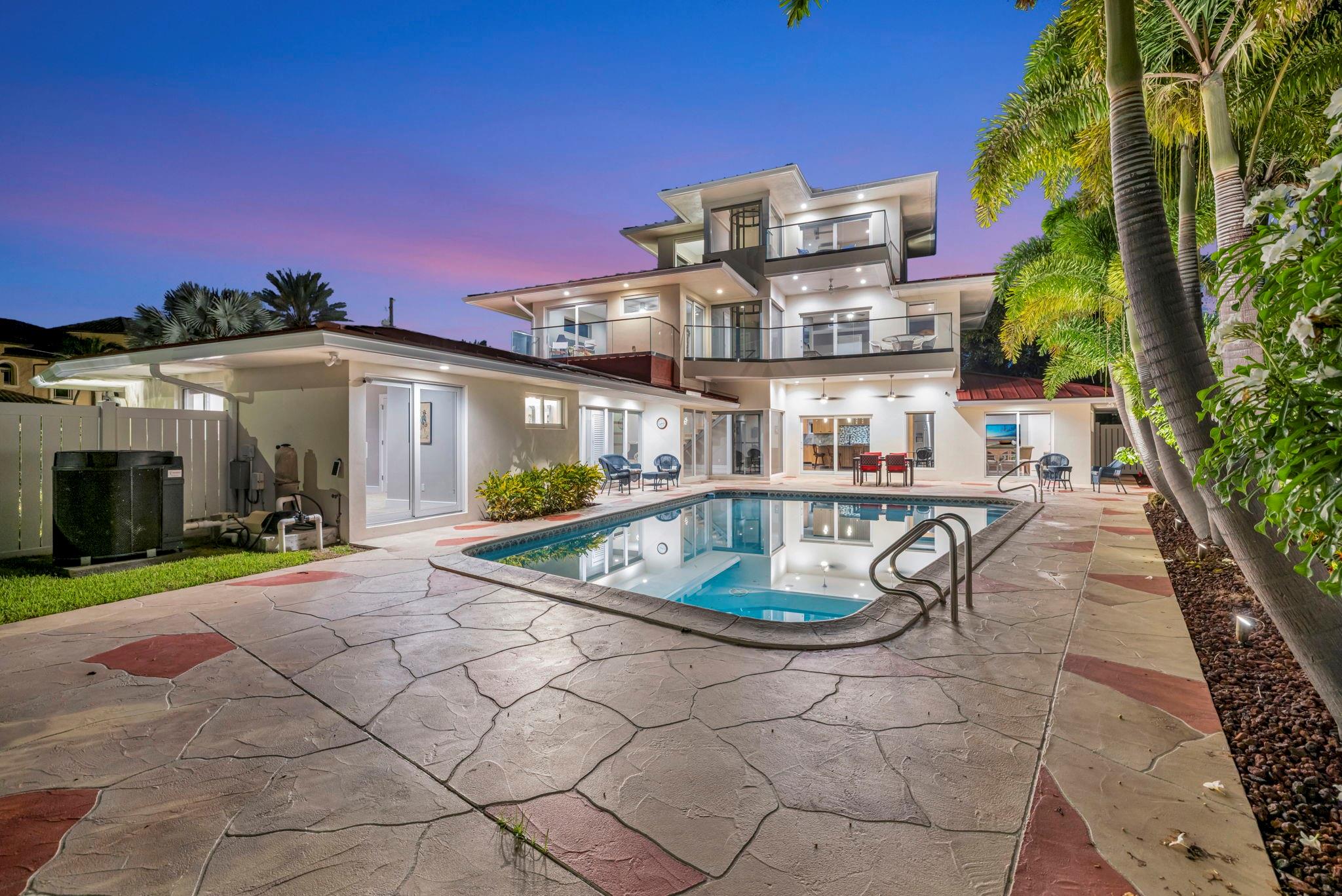 2024 Harbourview Dr Fort Lauderdale, FL 33316