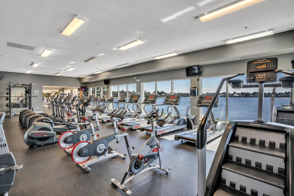 4622 SW 185th Miramar, FL 33029