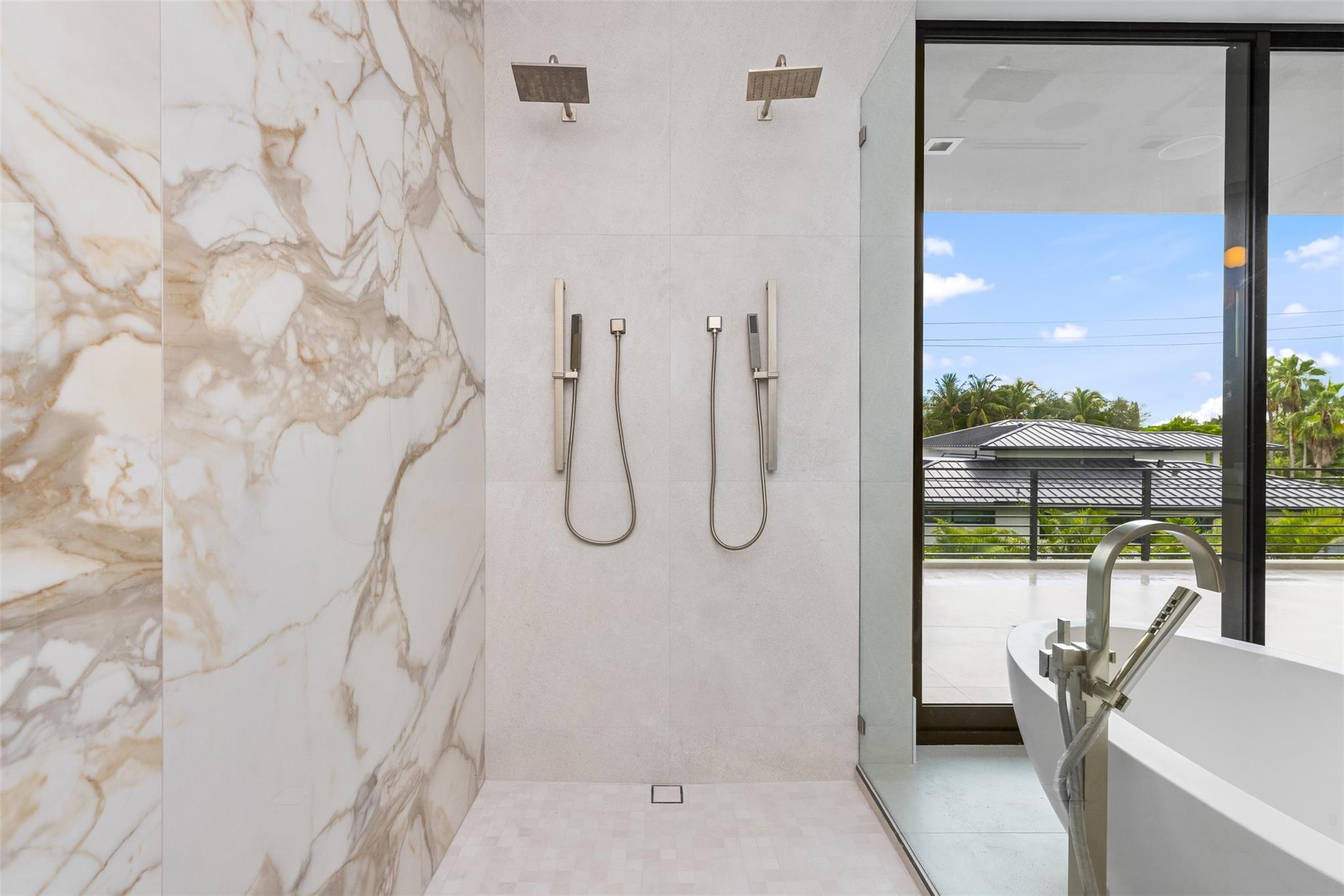 1626 E Lake Dr Fort Lauderdale, FL 33316