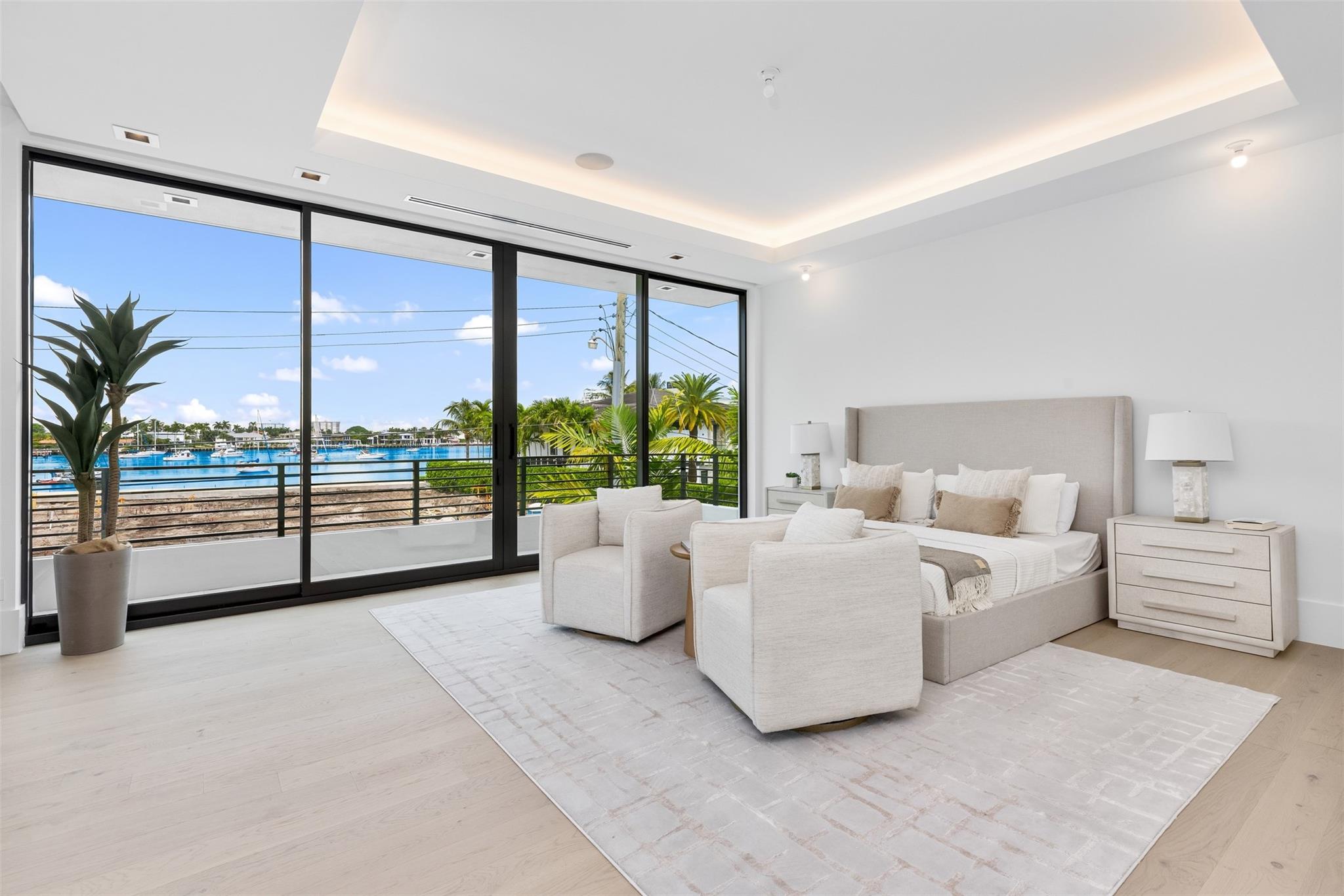 1626 E Lake Dr Fort Lauderdale, FL 33316