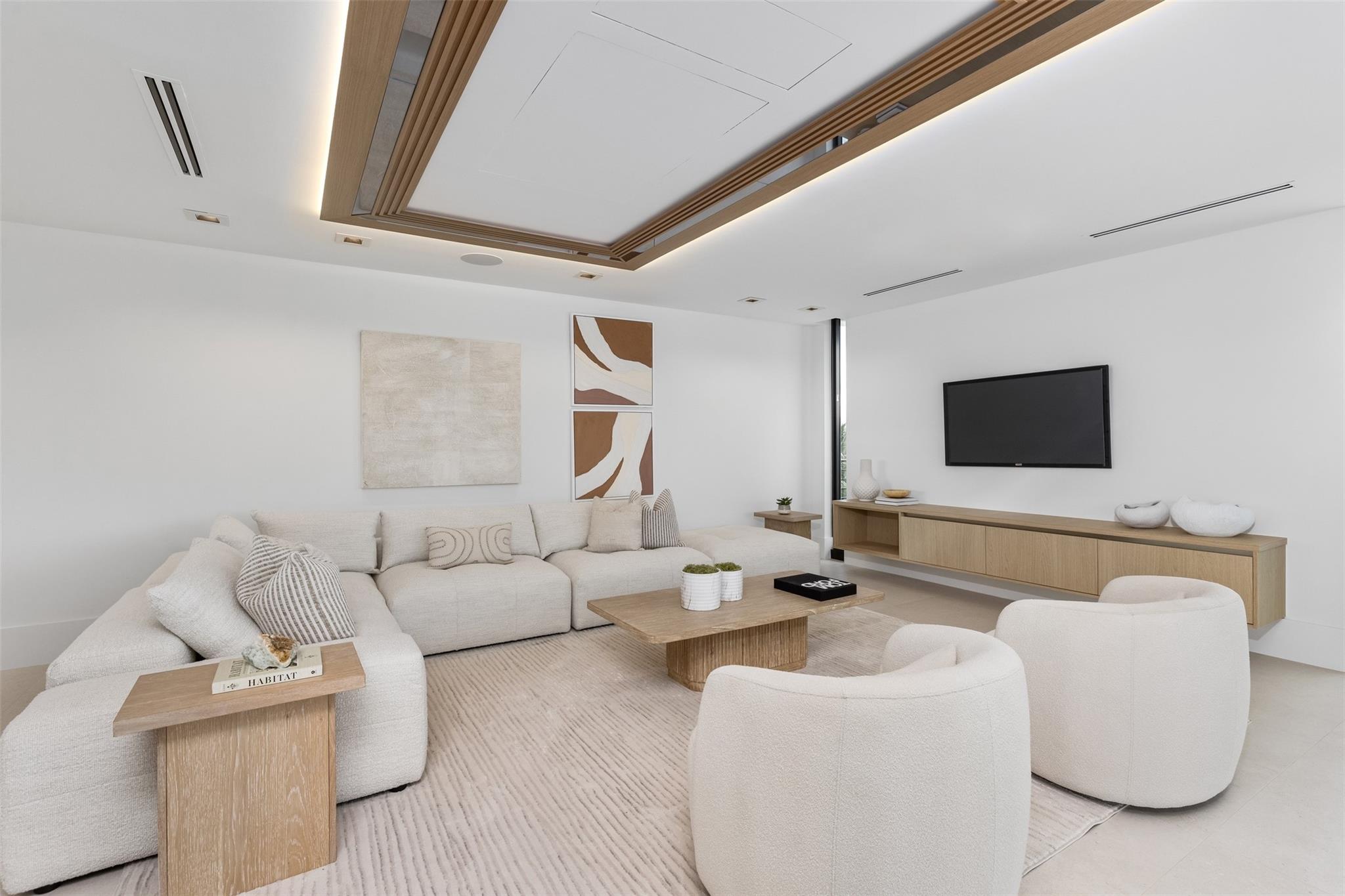 1626 E Lake Dr Fort Lauderdale, FL 33316