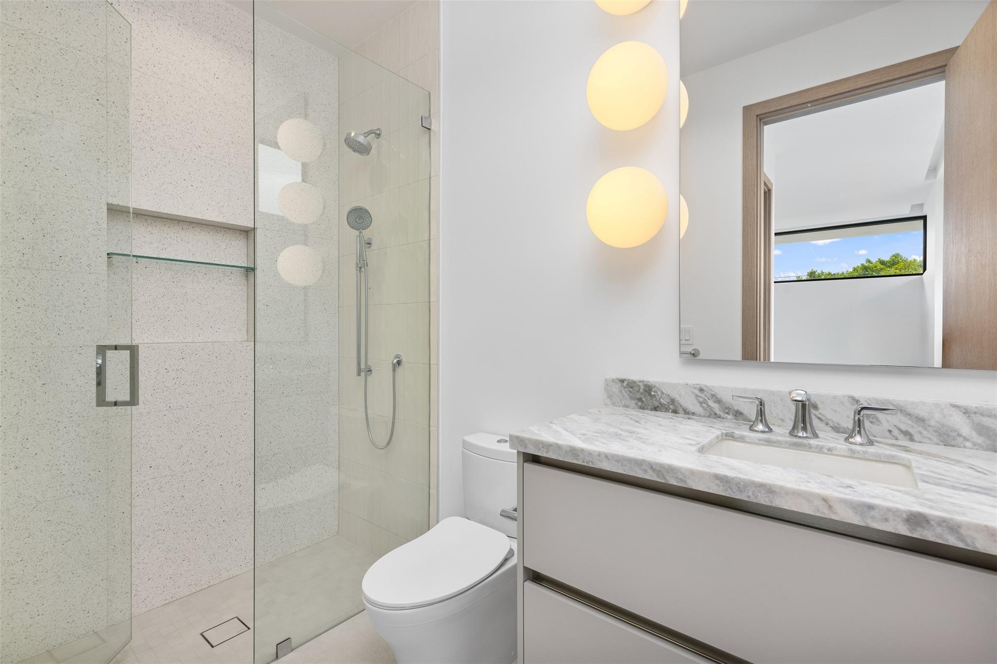 1626 E Lake Dr Fort Lauderdale, FL 33316