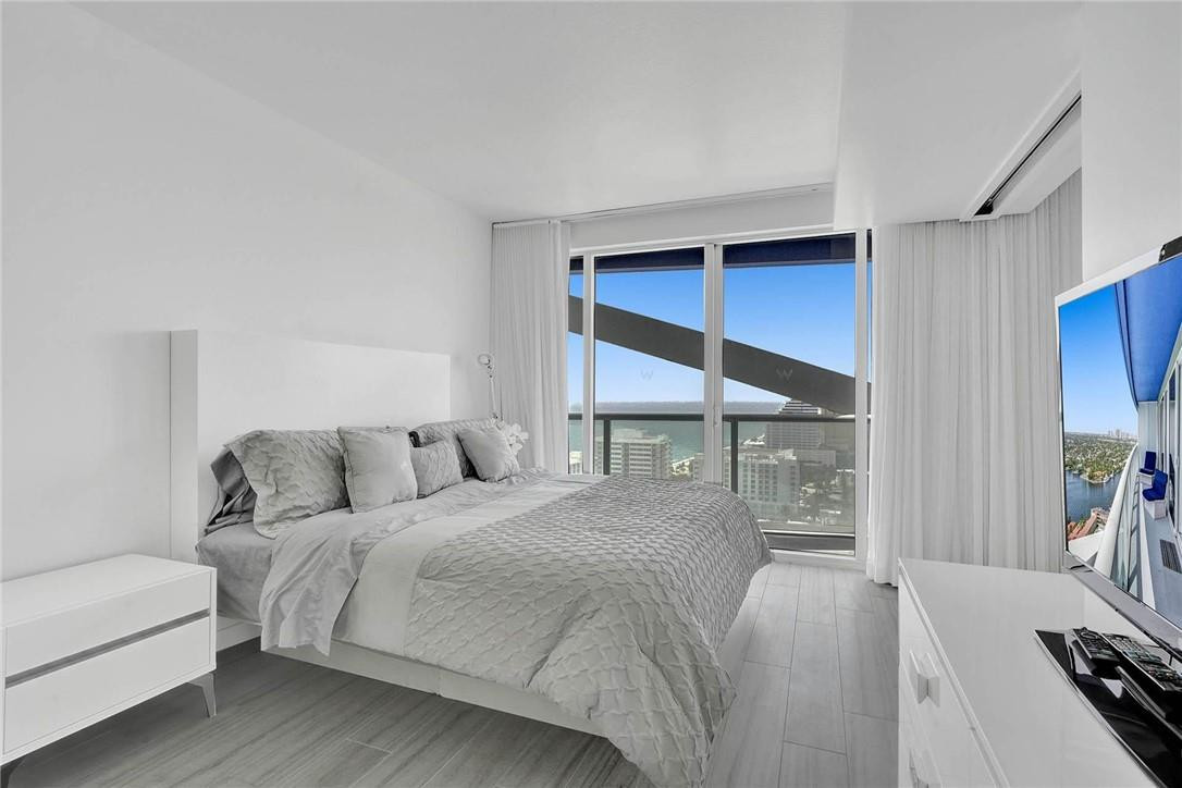 3101 Bayshore #2407 Fort Lauderdale, FL 33304